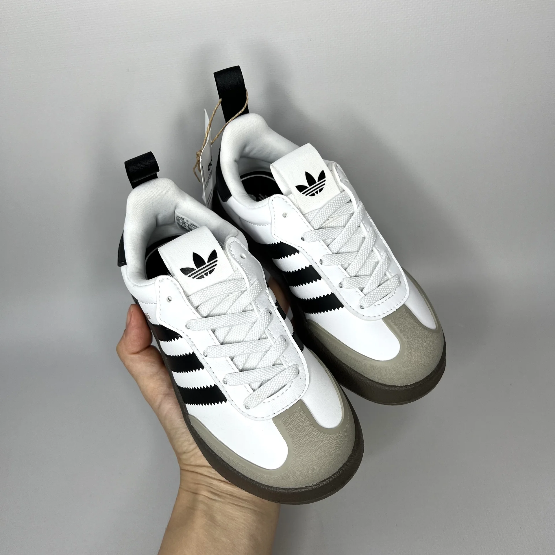 Новые кеды Adidas Originals 28 кроссовки - миниатюра 2
