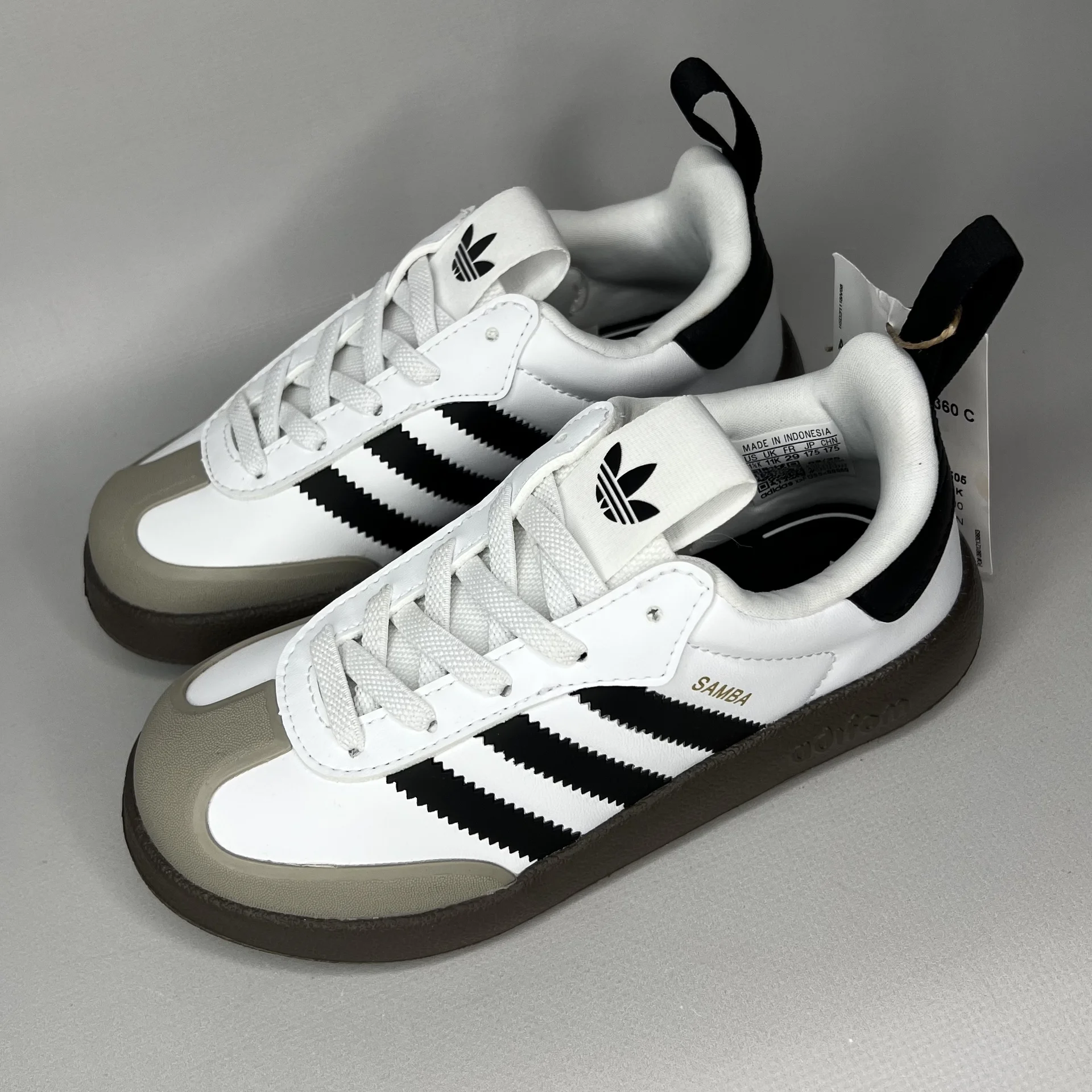 Новые кеды Adidas Originals 28 кроссовки - миниатюра 5