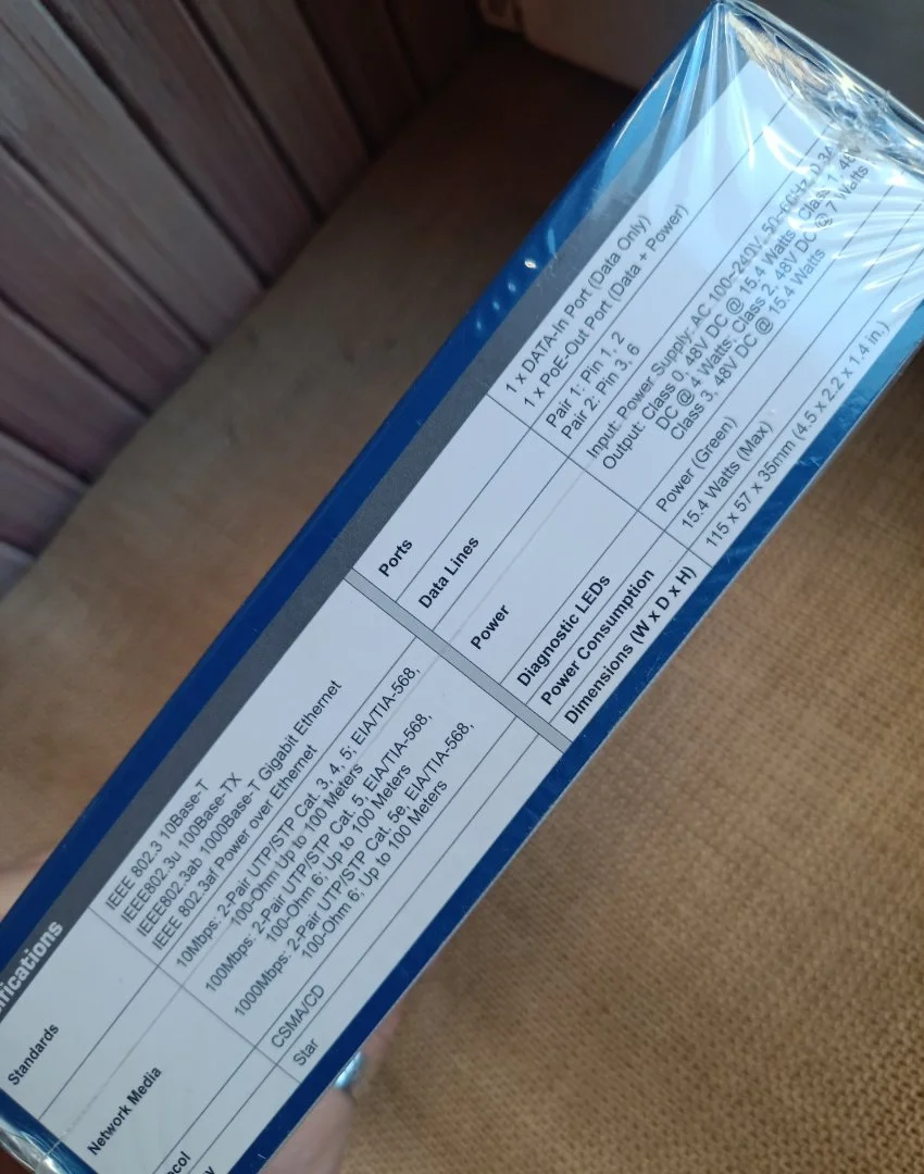 Инжектор TRENDnet Gigabit Power over Ethernet (PoE), модель TPE-11101 - миниатюра 4