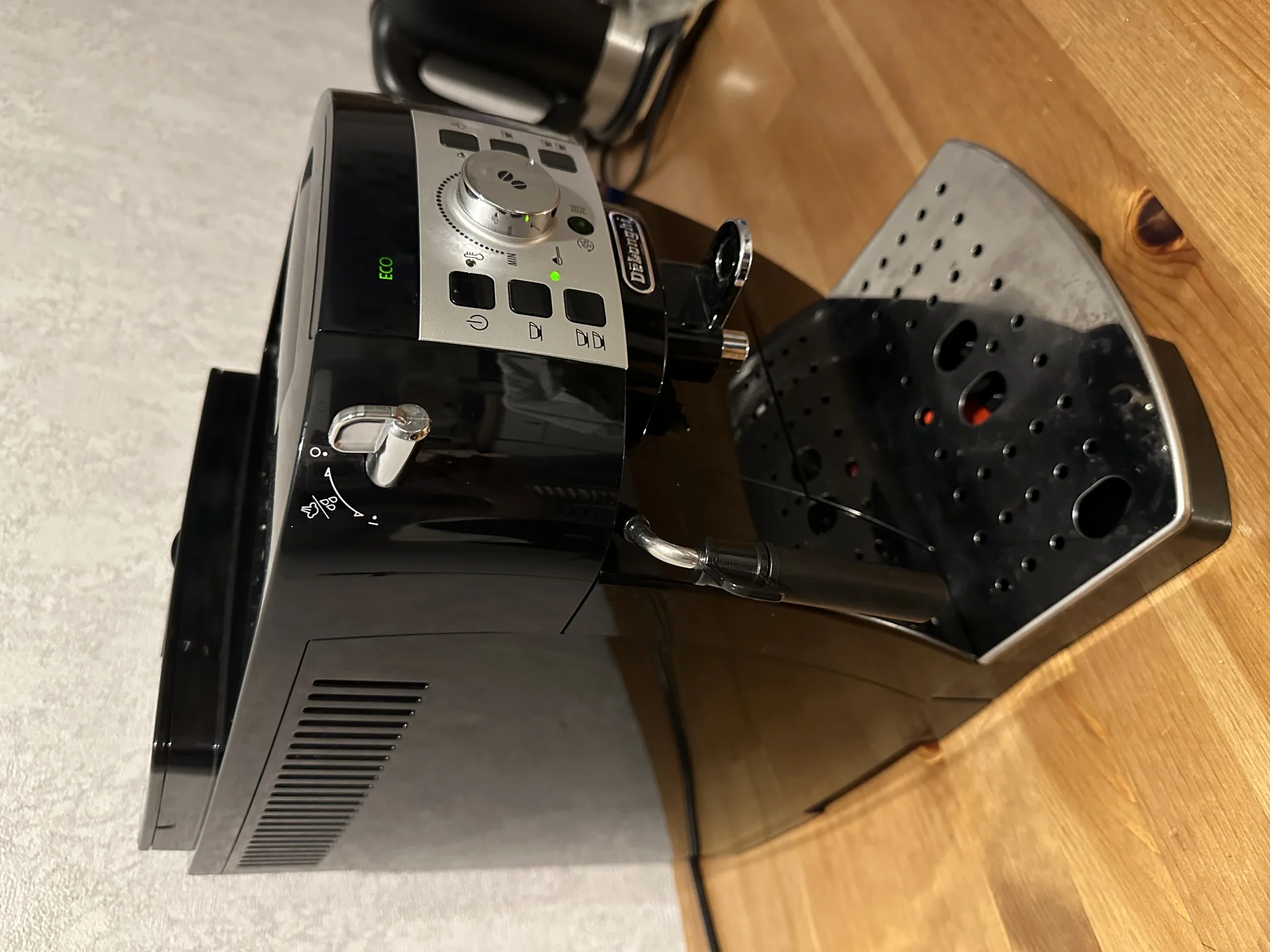 Кофемашина delonghi автомат - миниатюра 3