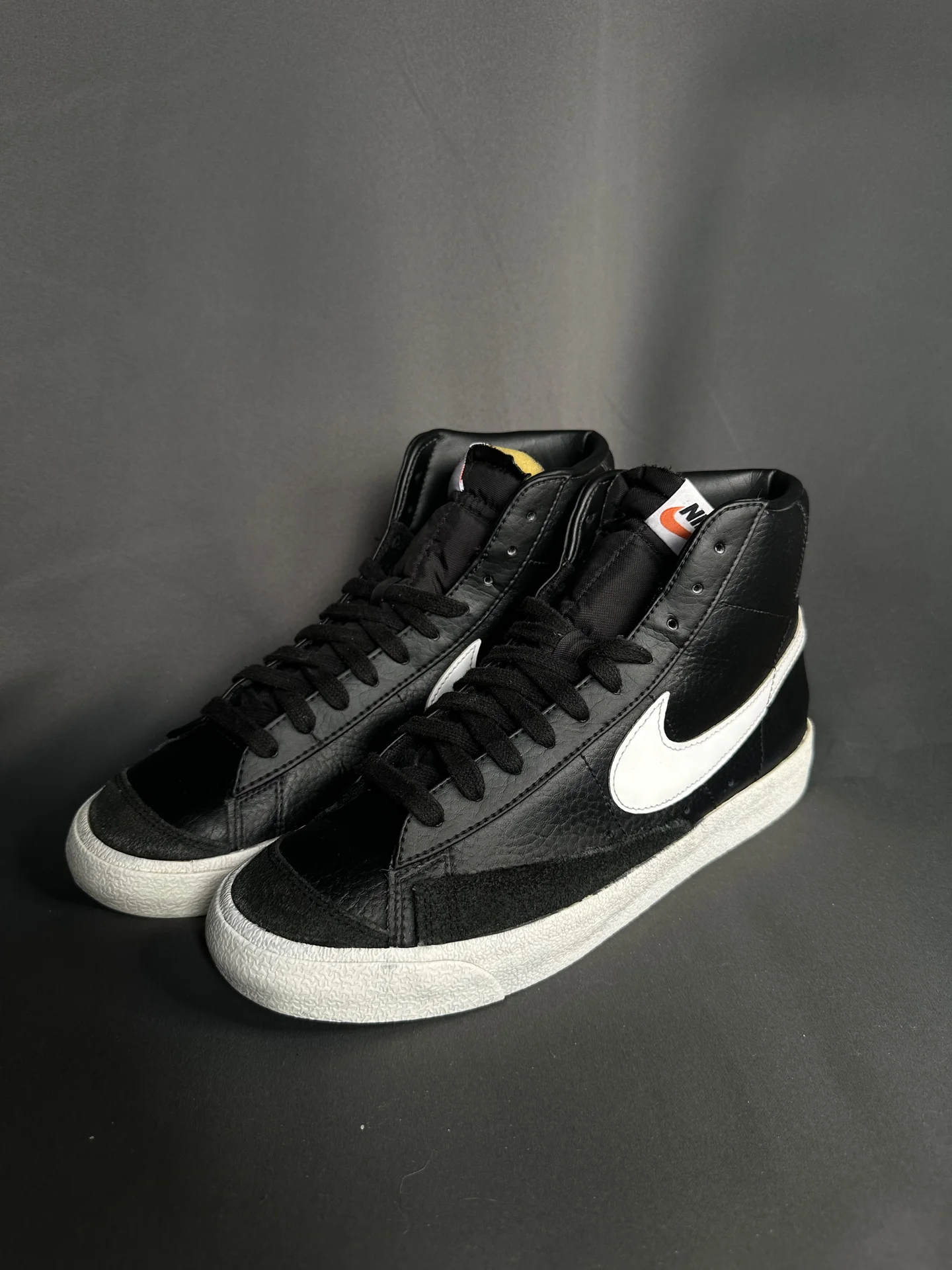 Кроссовки nike blazer MID '77 (42,5 EUR/ 27 см)