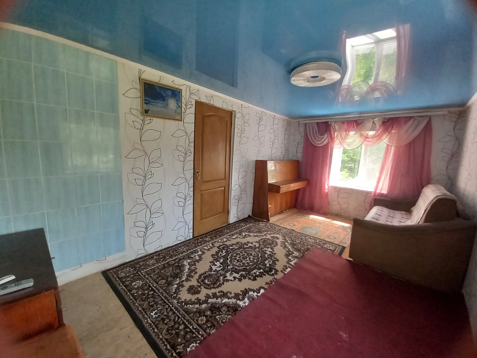 Дом в замечательном селе Крыма - миниатюра 2