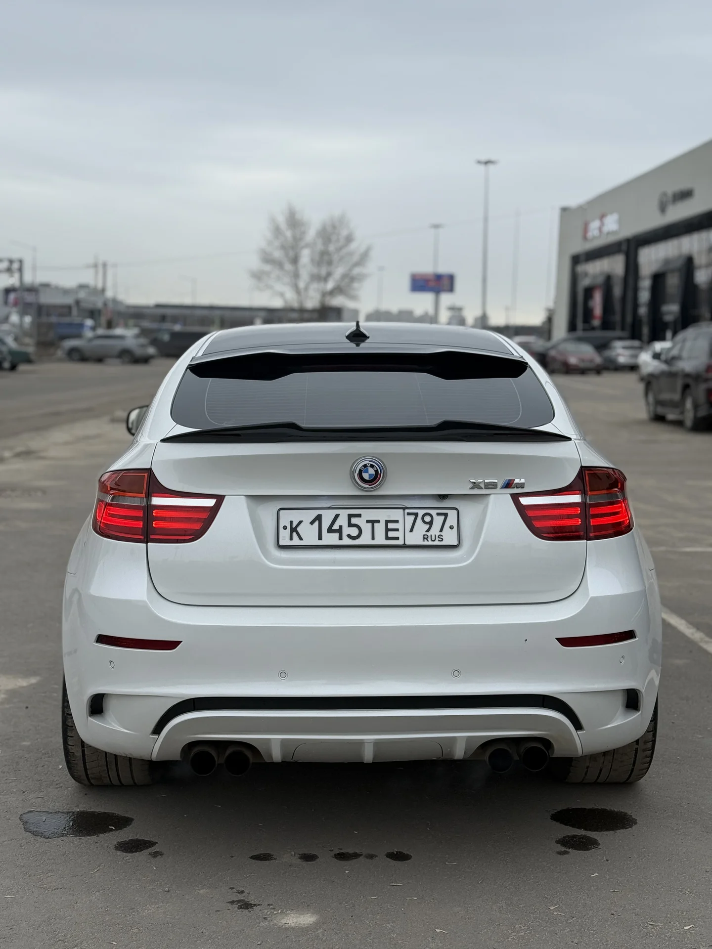 BMW X6M - миниатюра 3