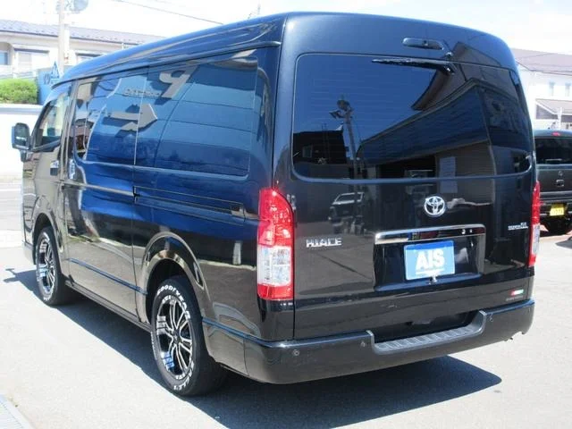 TOYOTA HIACE VAN SUPER GL DARK PRIME II - миниатюра 5