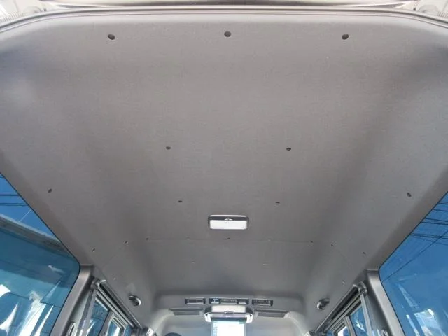 TOYOTA HIACE VAN SUPER GL DARK PRIME II - миниатюра 17