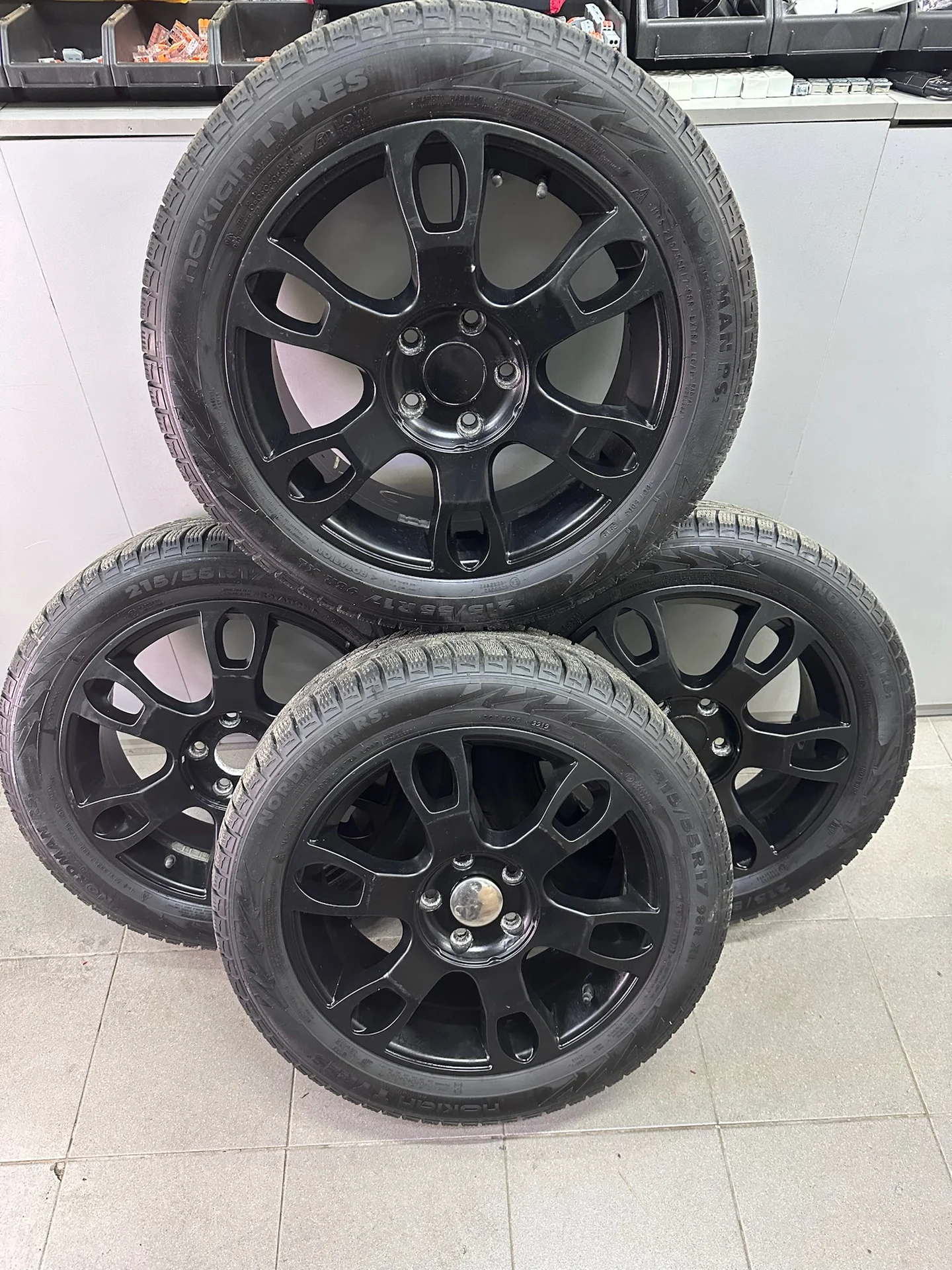 Колеса Ikon Tyres Nordman RS2 215/55 R17 - миниатюра 7