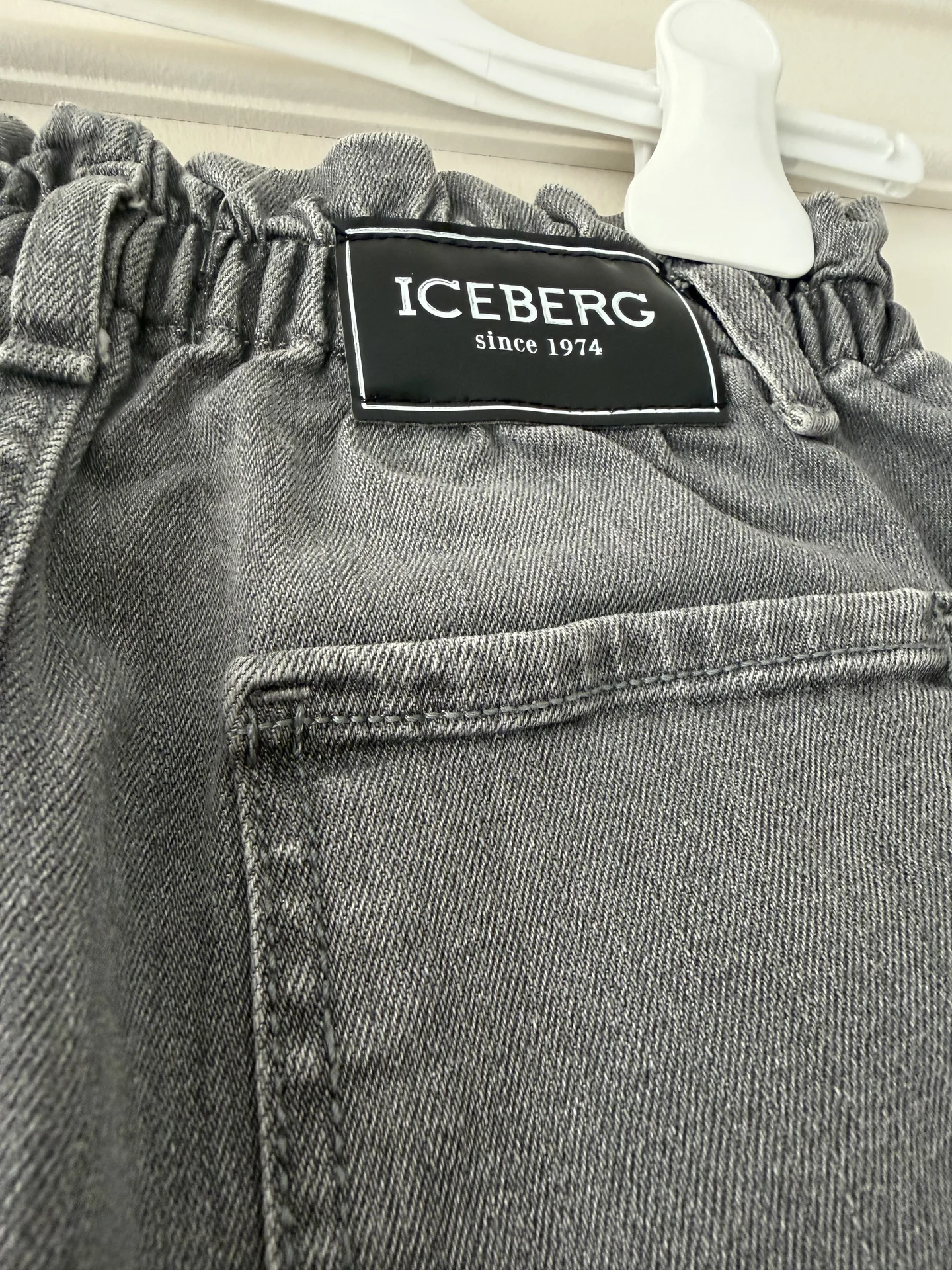 Джинсы iceberg для девочки - миниатюра 3