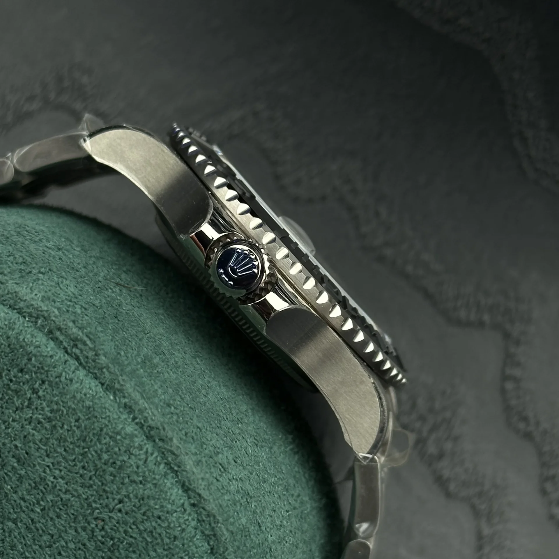 Часы Rolex Yacht-Master RLX Titanium 42MM - миниатюра 3