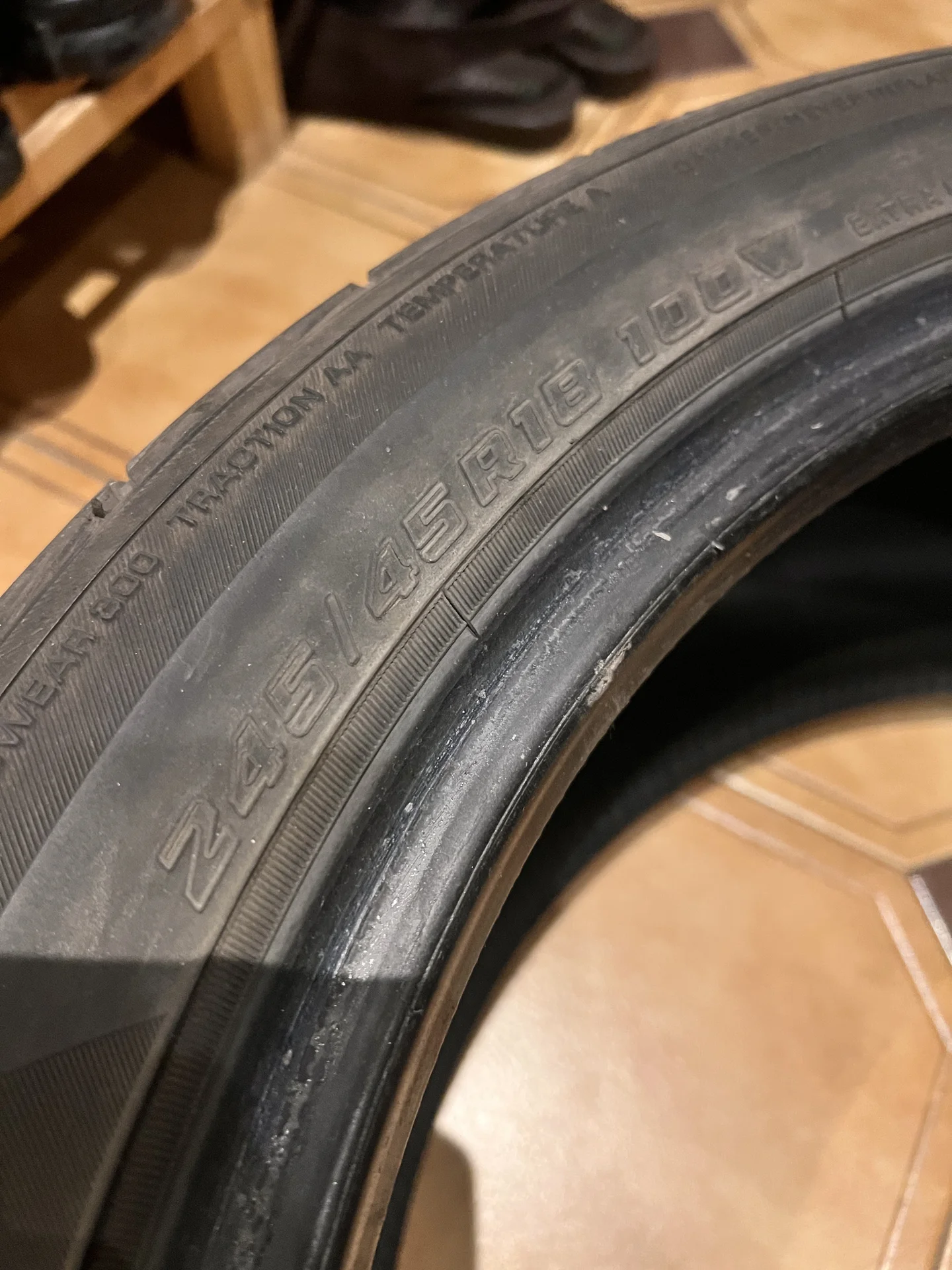 Шины Yokohama Advan Fleva V701 245/45 R18 - миниатюра 5