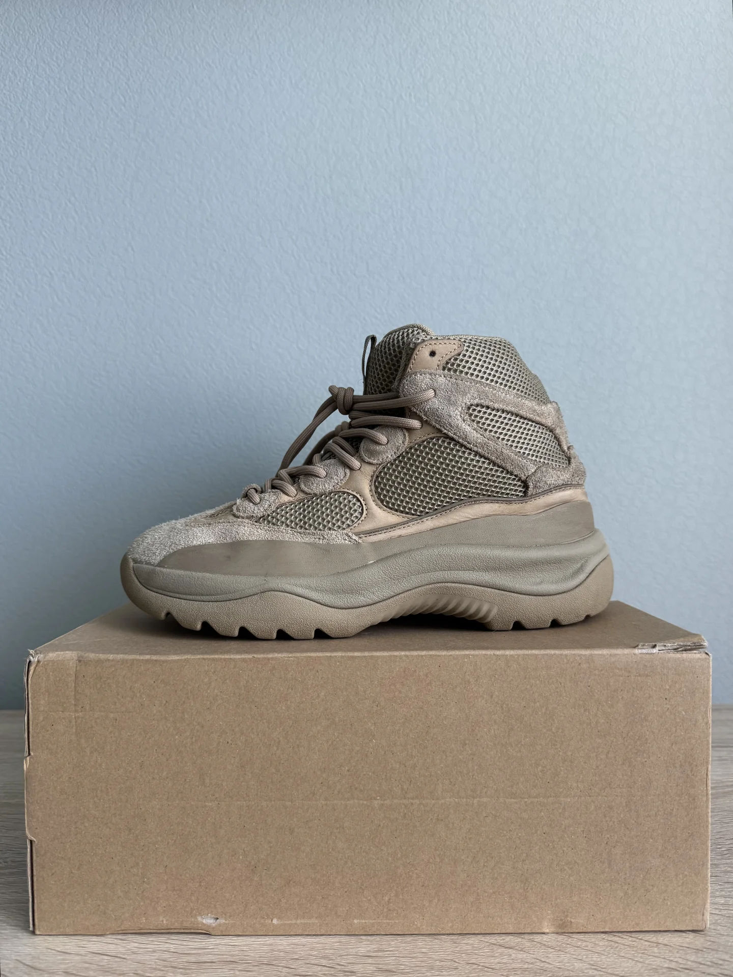 Adidas Yeezy Dessert Boots Оригинал - миниатюра 3