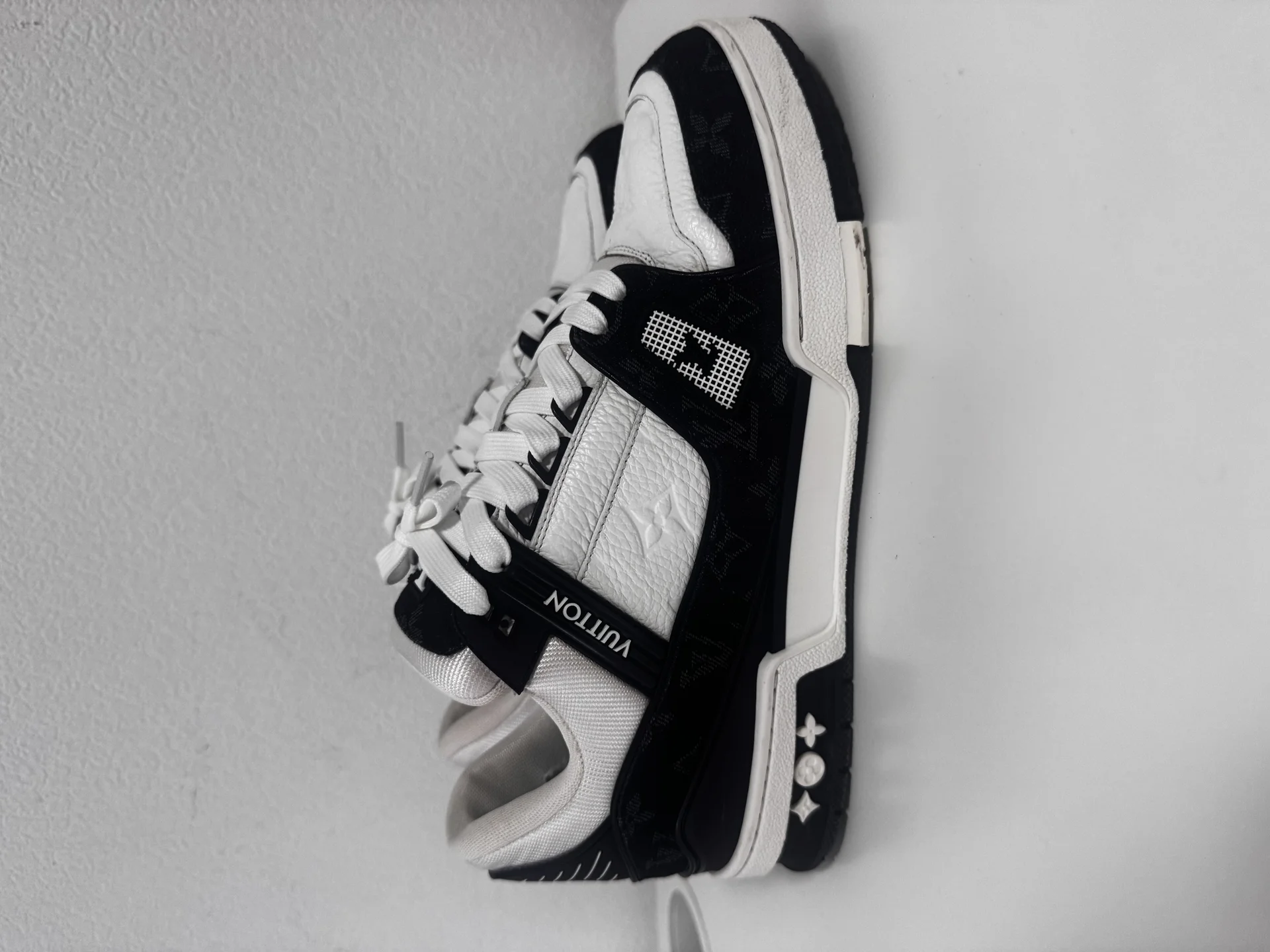 Louis Vitton Trainer Оригинал - миниатюра 2