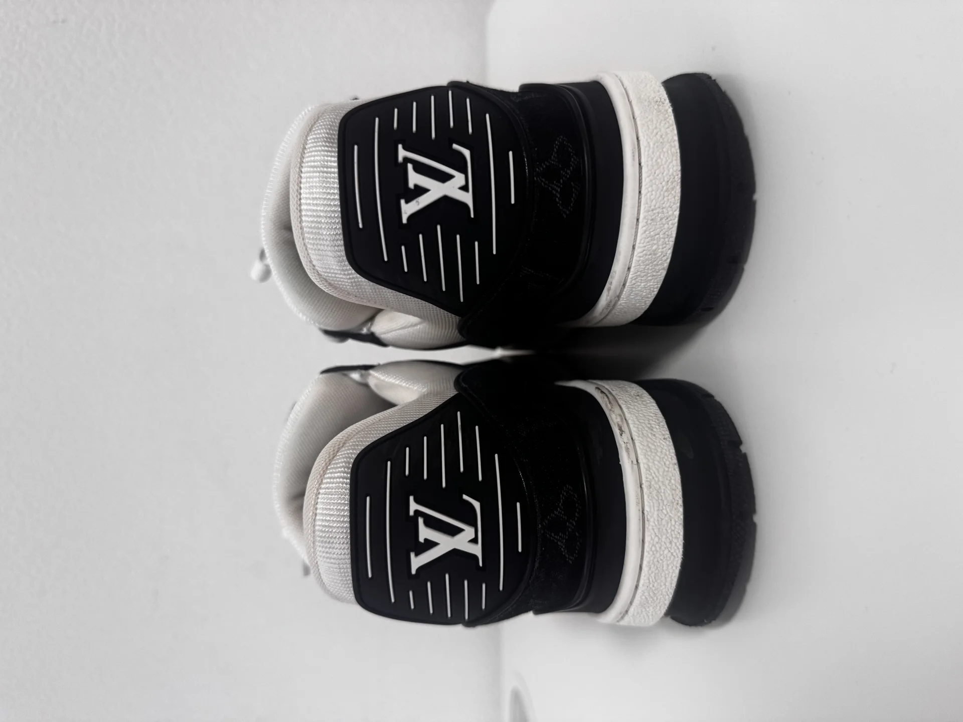 Louis Vitton Trainer Оригинал - миниатюра 4