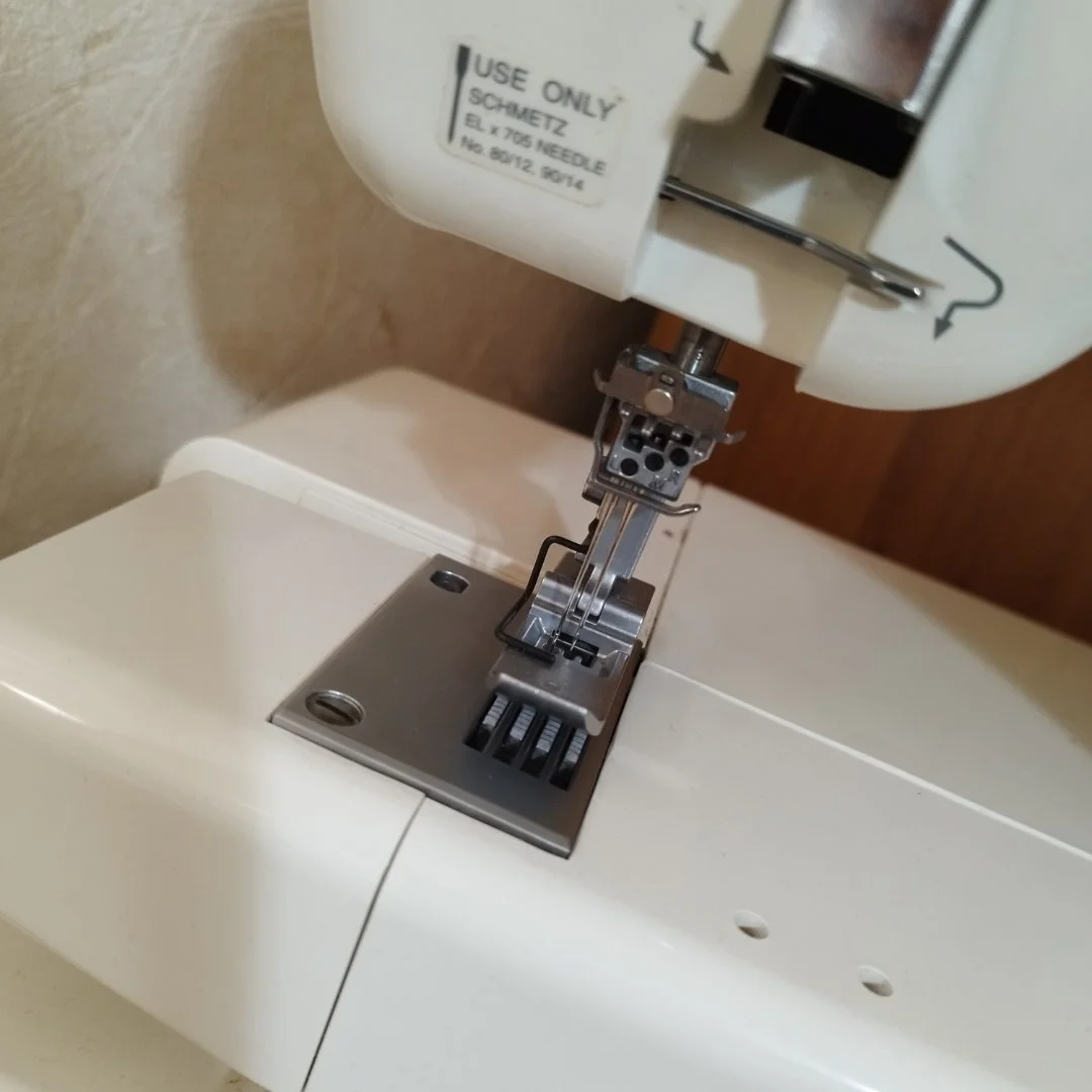 Плоскошовная машина Janome Cover Pro ll - миниатюра 2