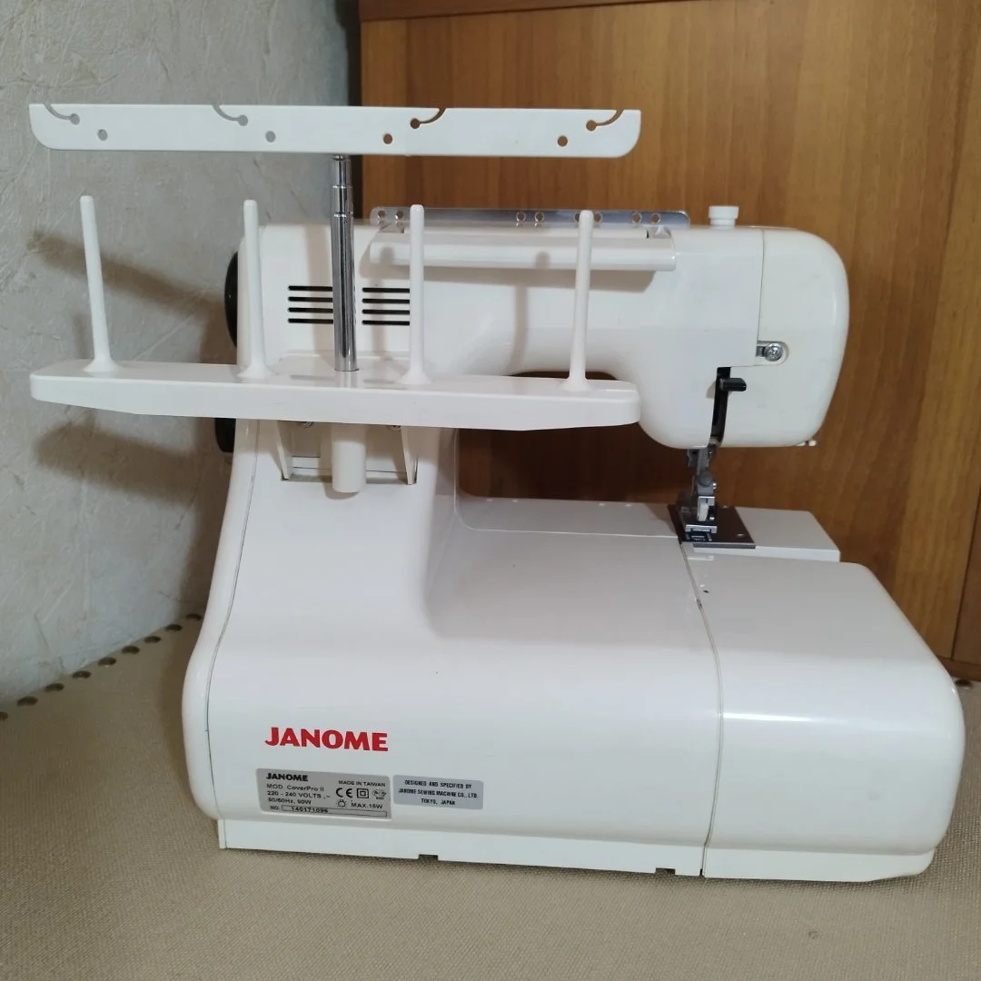 Плоскошовная машина Janome Cover Pro ll - миниатюра 6