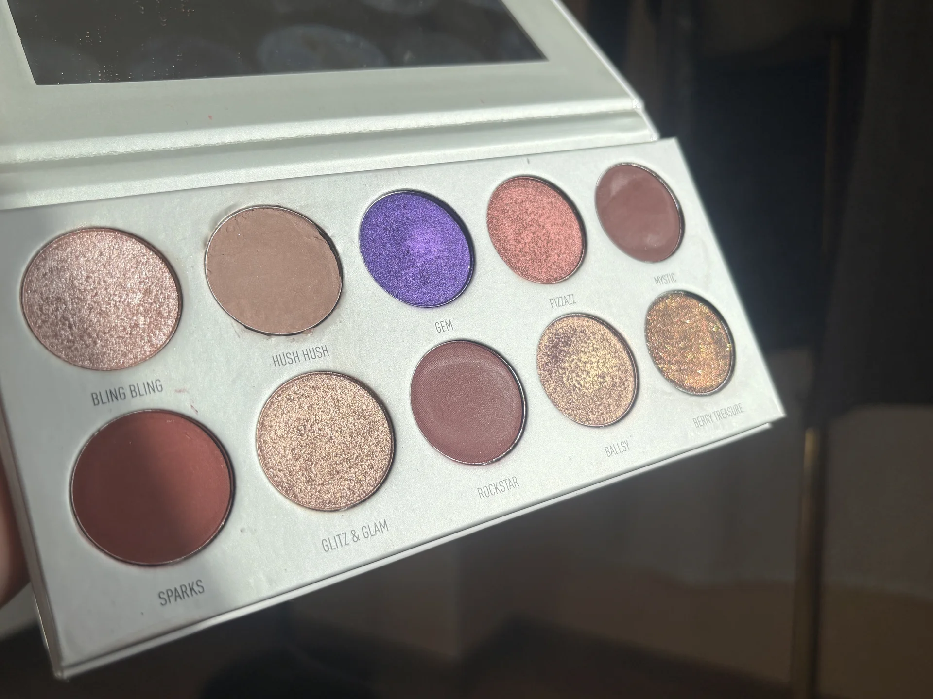 Палетка теней MORPHE X JACLYN HILL BLING BOSS EYE