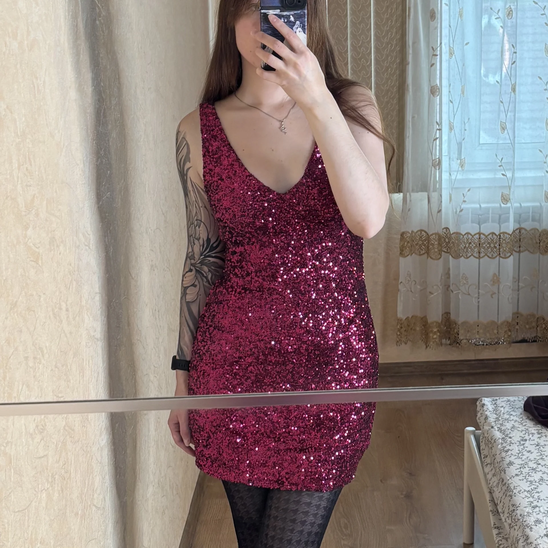 Платье с паетками bebe addiction XS - миниатюра 5