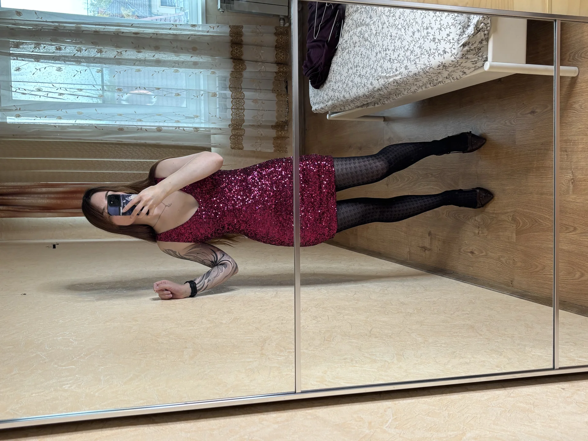Платье с паетками bebe addiction XS - миниатюра 11