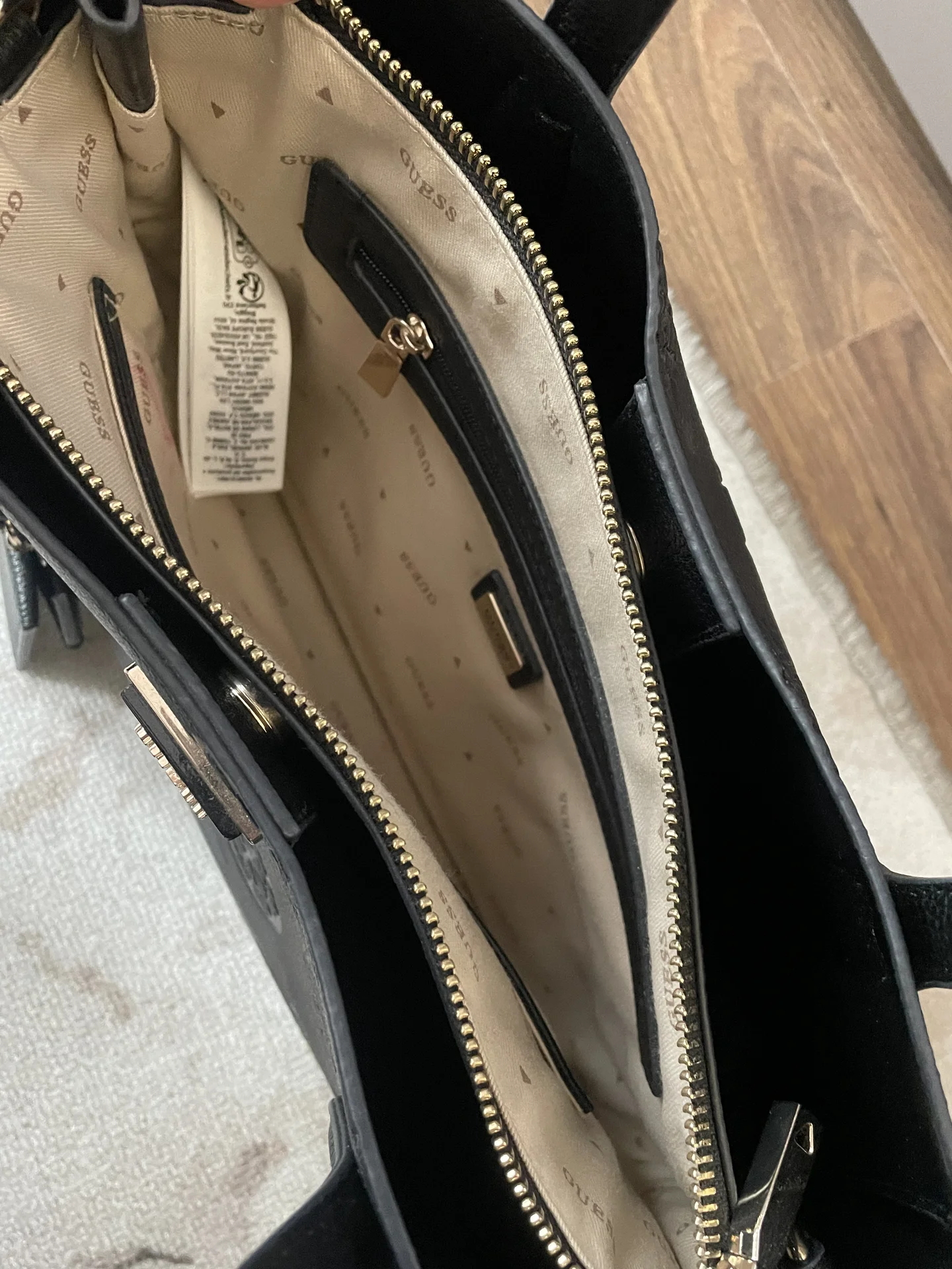 Сумка guess - миниатюра 3