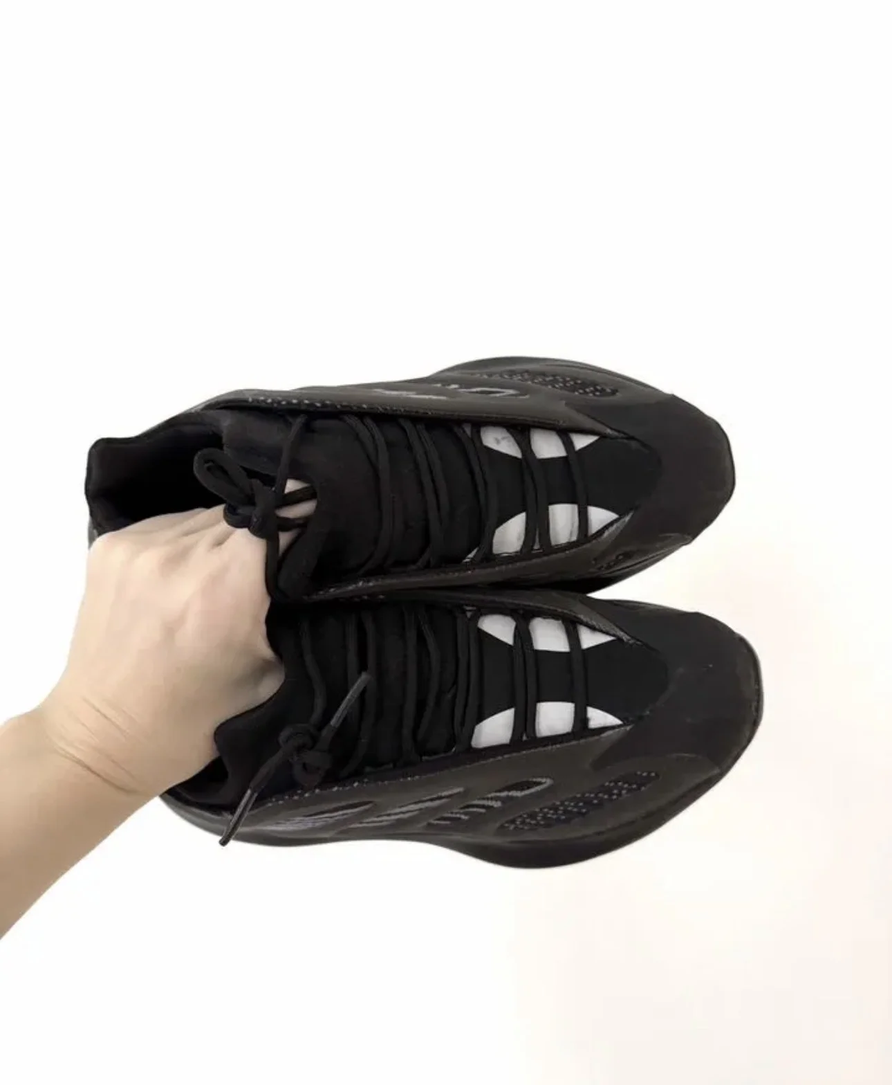 Кроссовки женские, yezzy 700, 39 размер - миниатюра 2