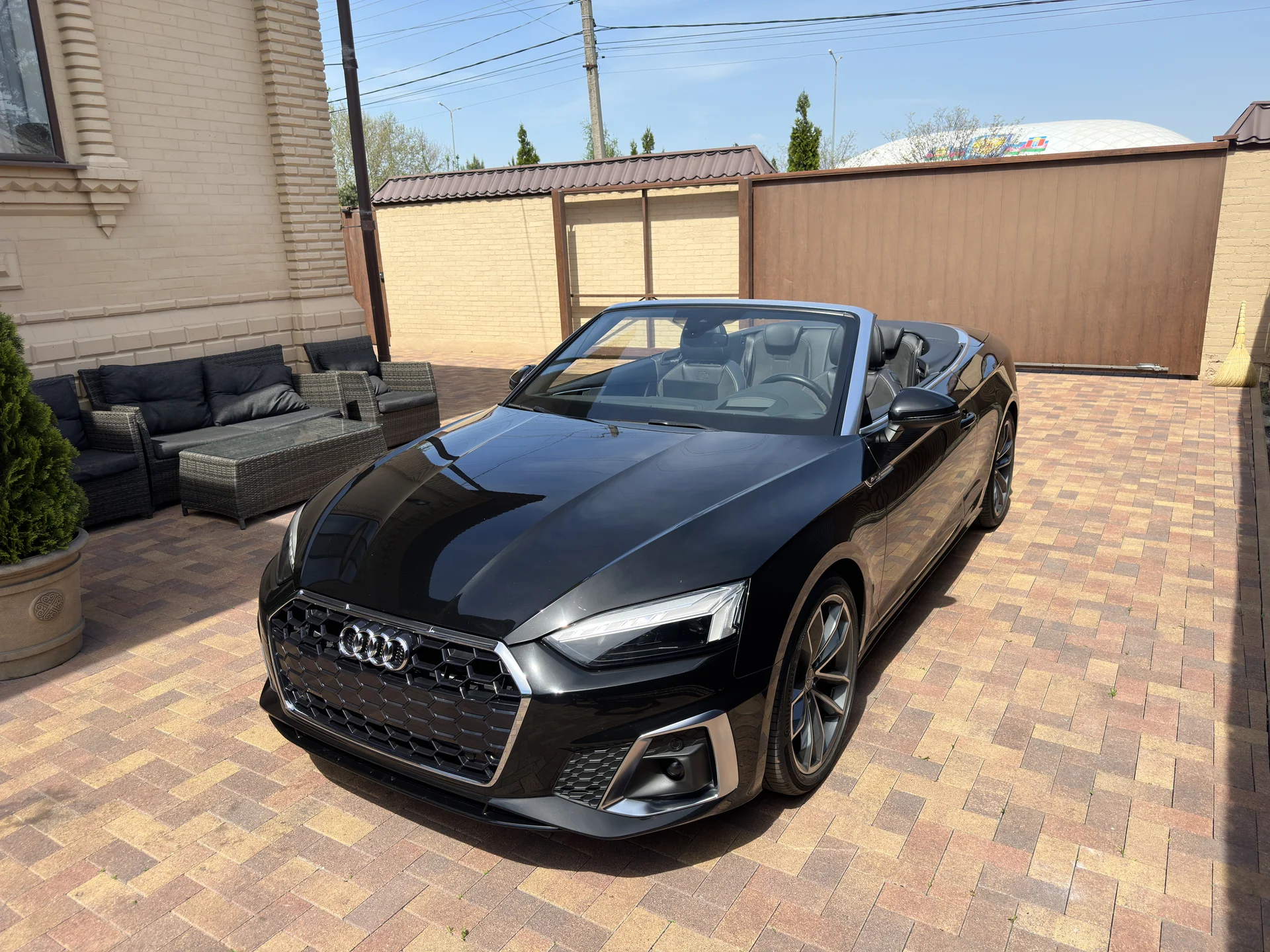 Audi A5 cabriolet - миниатюра 2