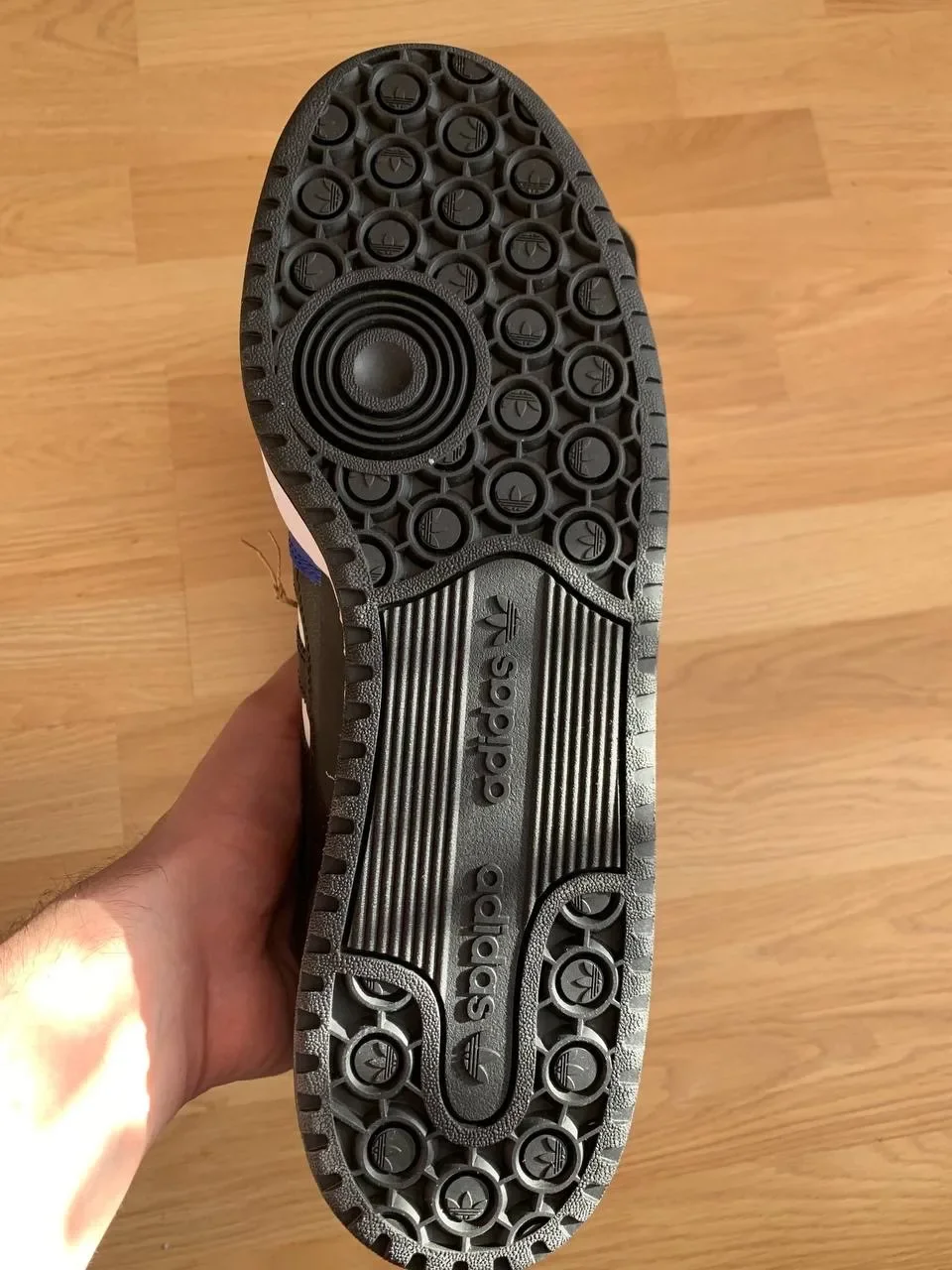 Кеды adidas - миниатюра 3