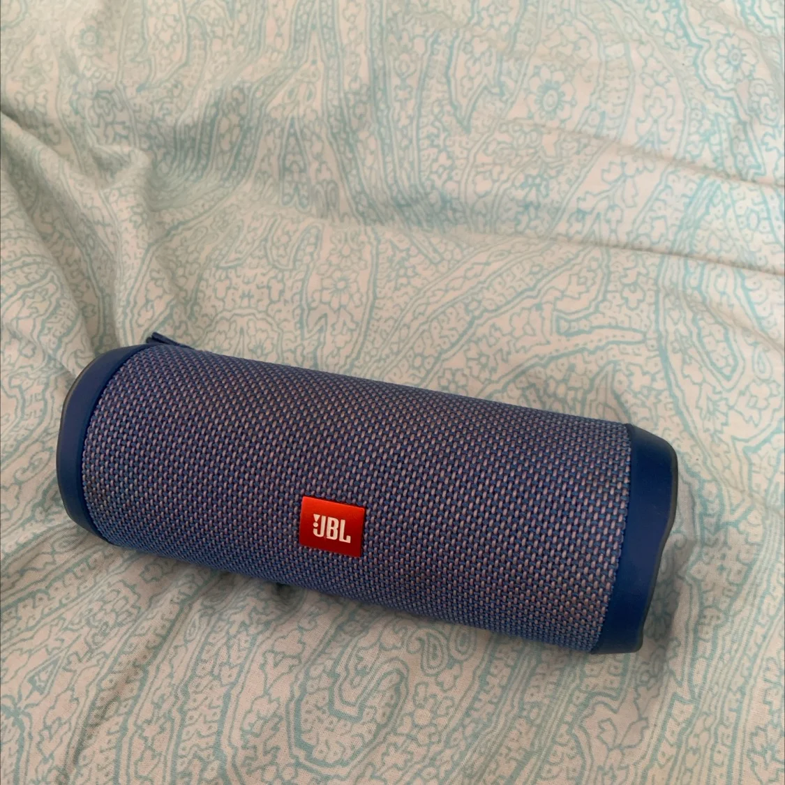 Колонка JBL - изображение 1