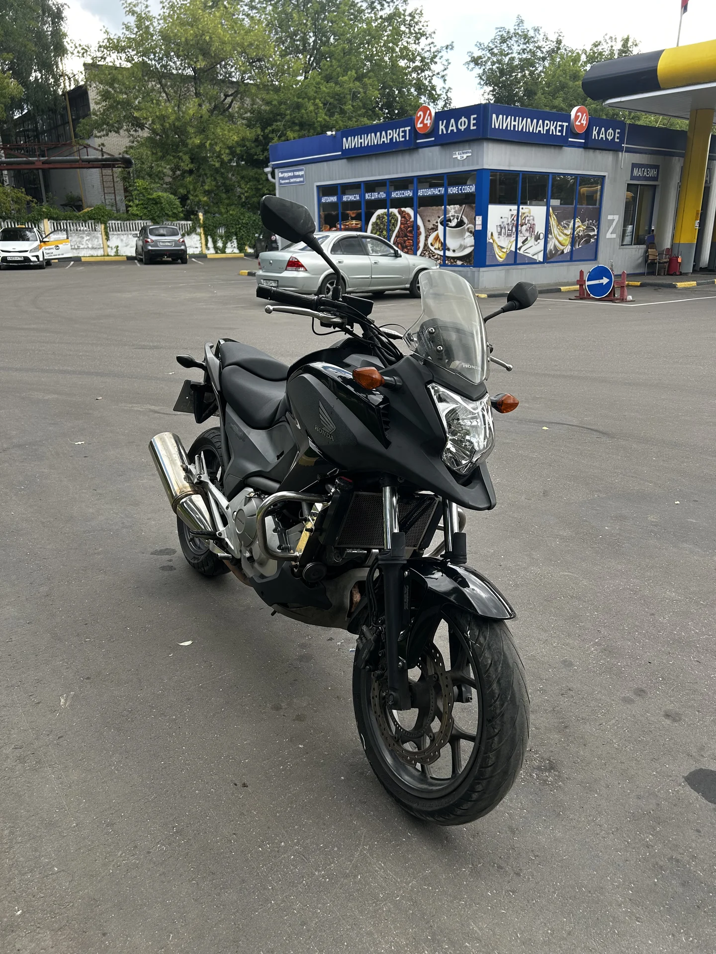 Продаю мотоцикл Honda NC700X - миниатюра 4