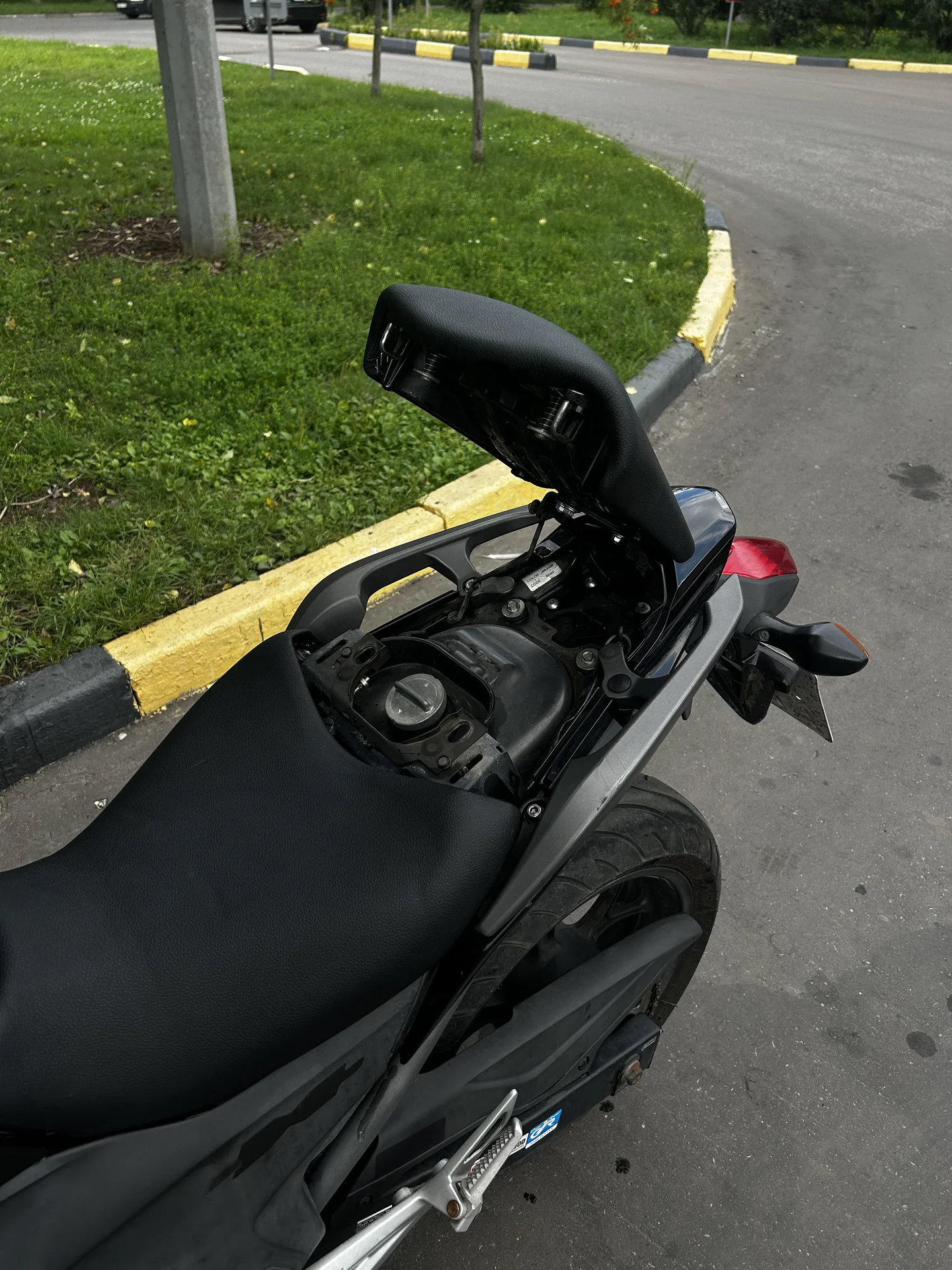 Продаю мотоцикл Honda NC700X - миниатюра 7