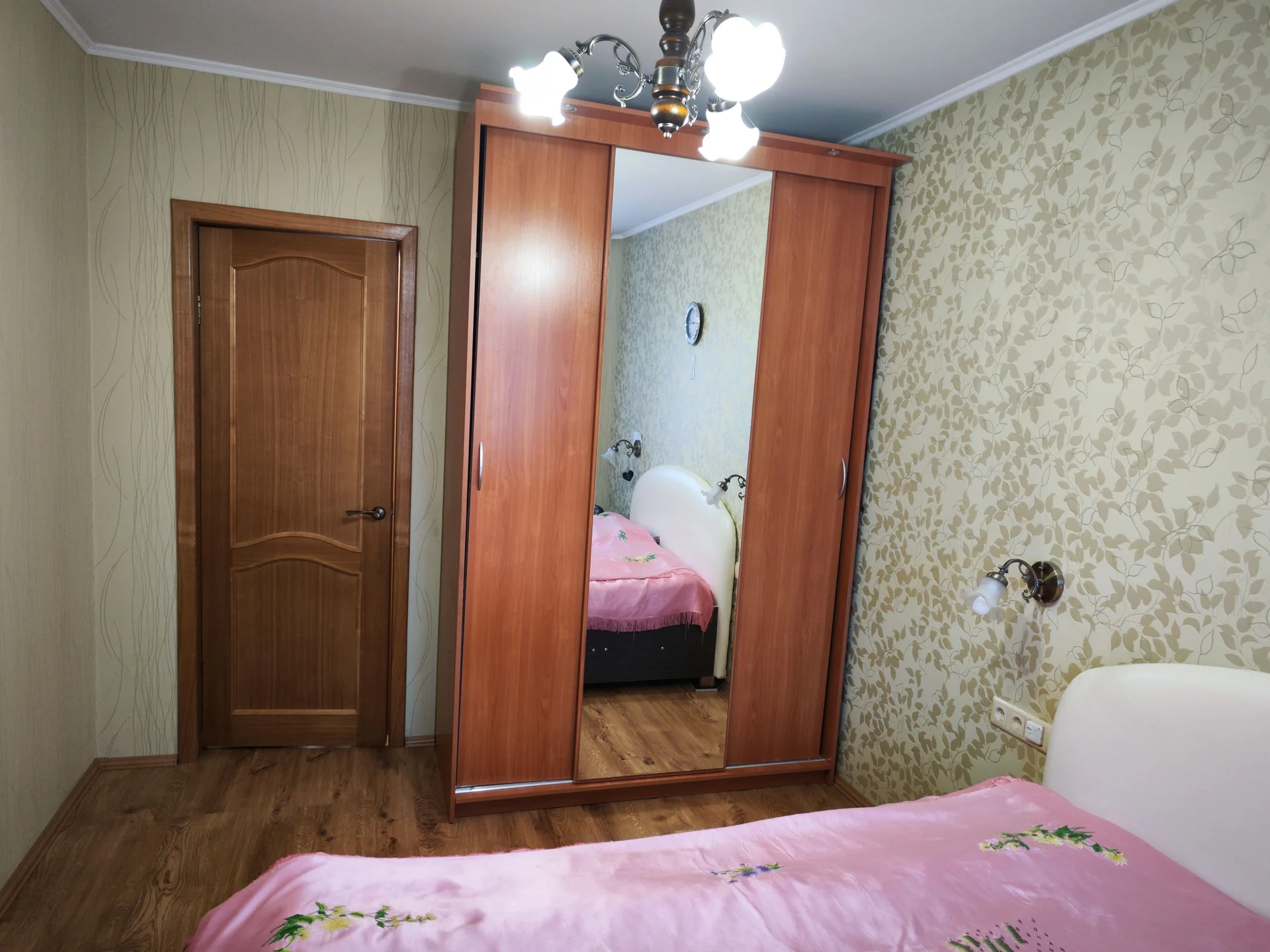 Квартира 2-х комн 52кв.м - миниатюра 21