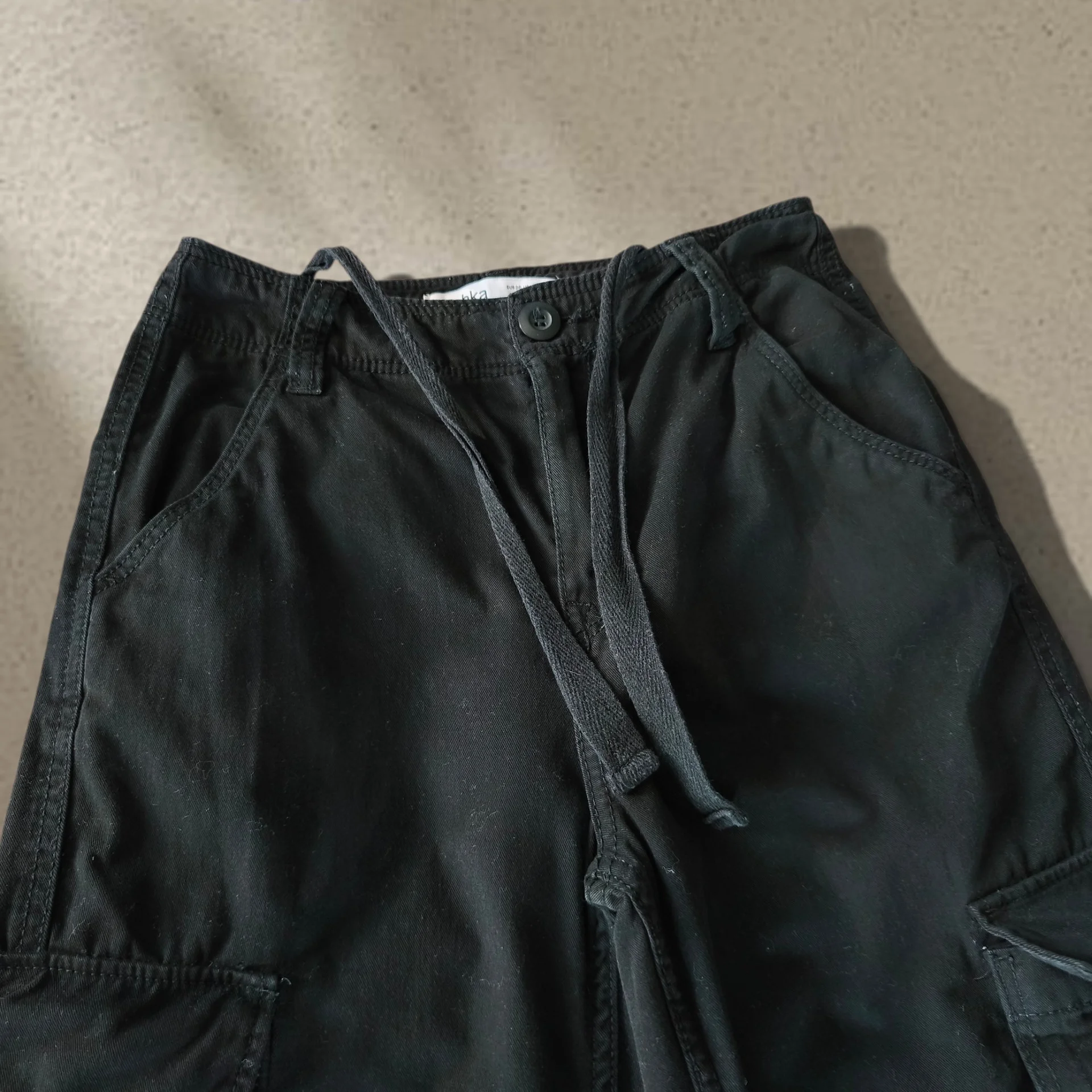 Брюки карго Bershka женские Straight Multicargo - миниатюра 12