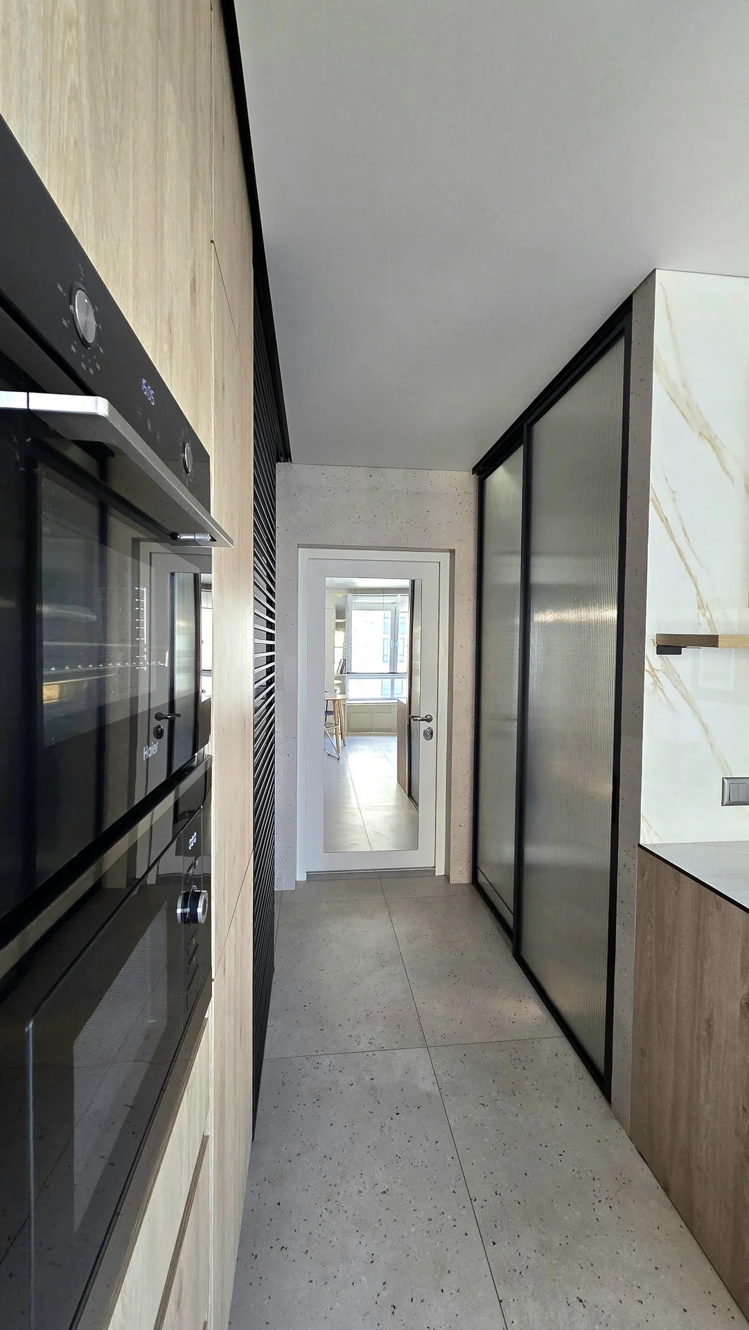Дизайнерская студия 24,5 м2, Крылатское, комфорт к - миниатюра 4