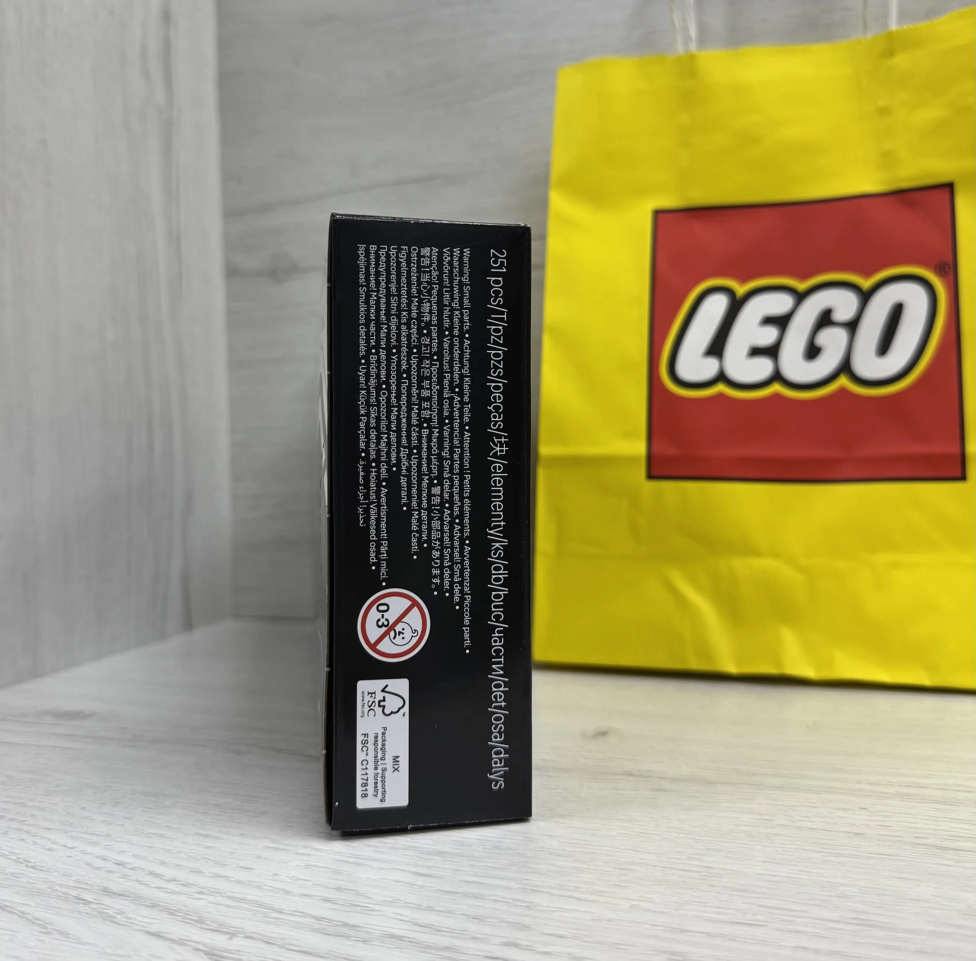 Lego red bull formula 1 77243 - миниатюра 4