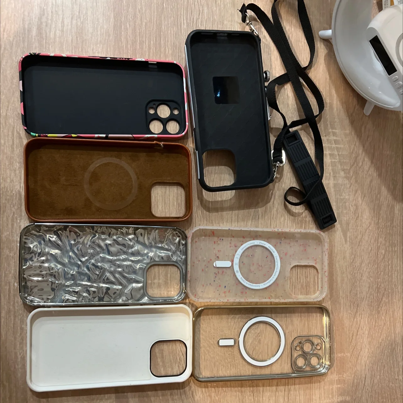 Чехлы на  iPhone 13 Pro Max - миниатюра 9