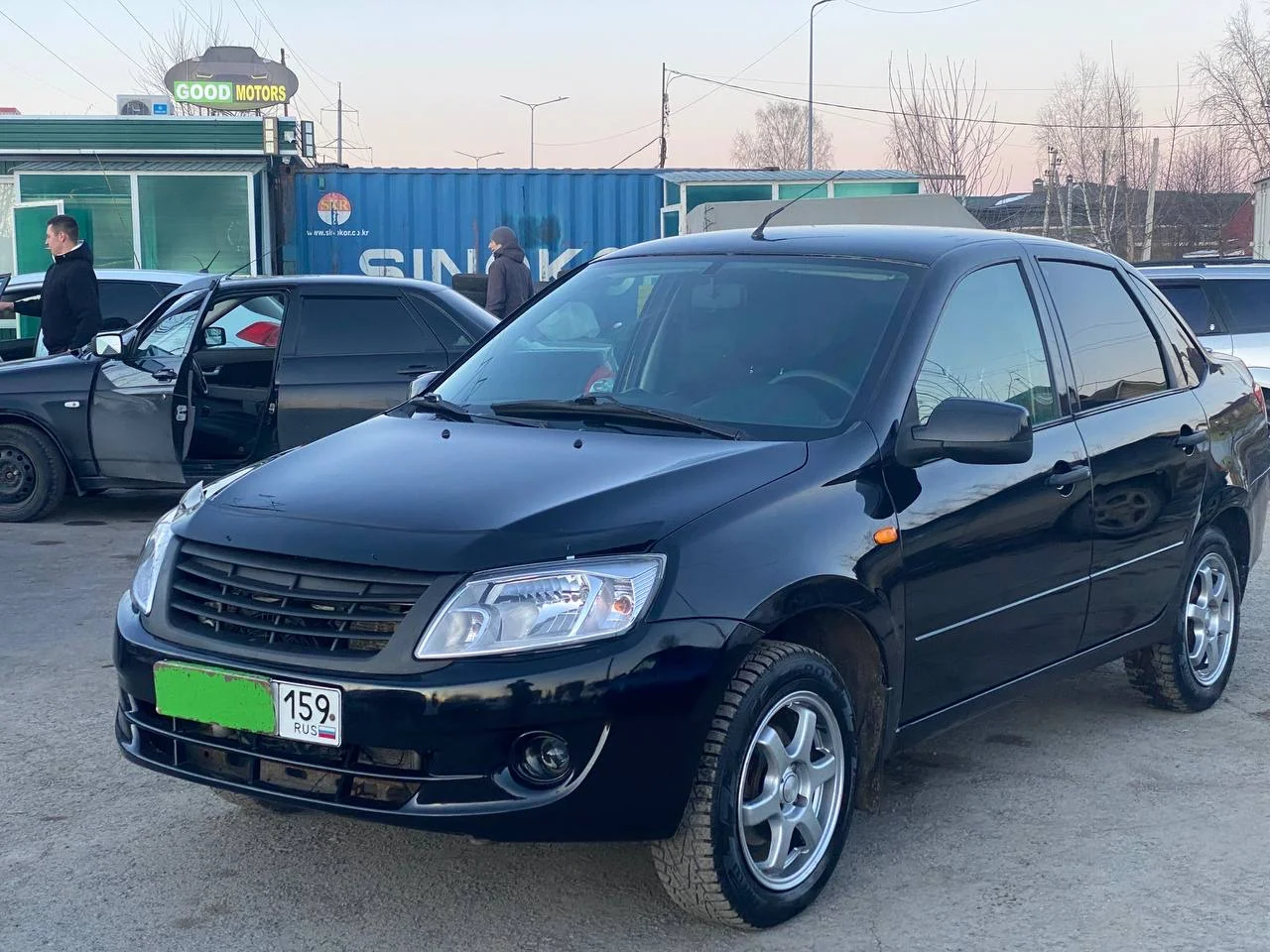 LADA GRANTA 2013г 1.6 АТ - изображение 1