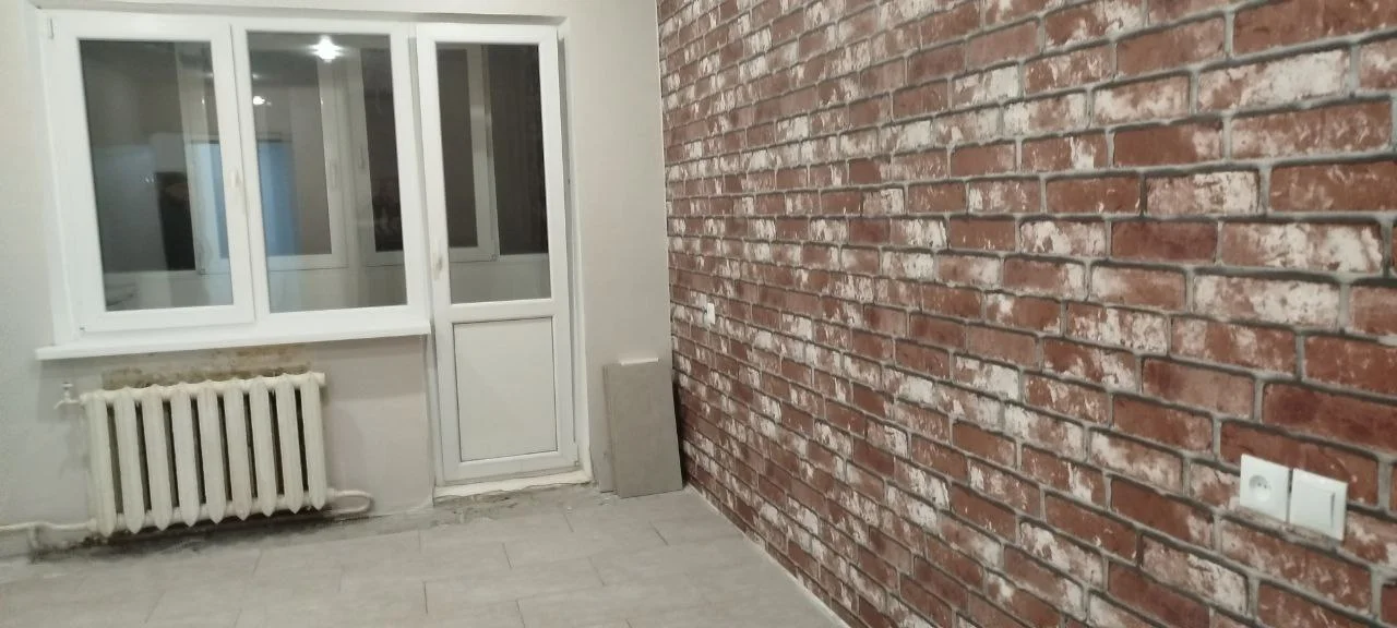 Продаю 2-х комнатную квартиру на Шахтостроителей