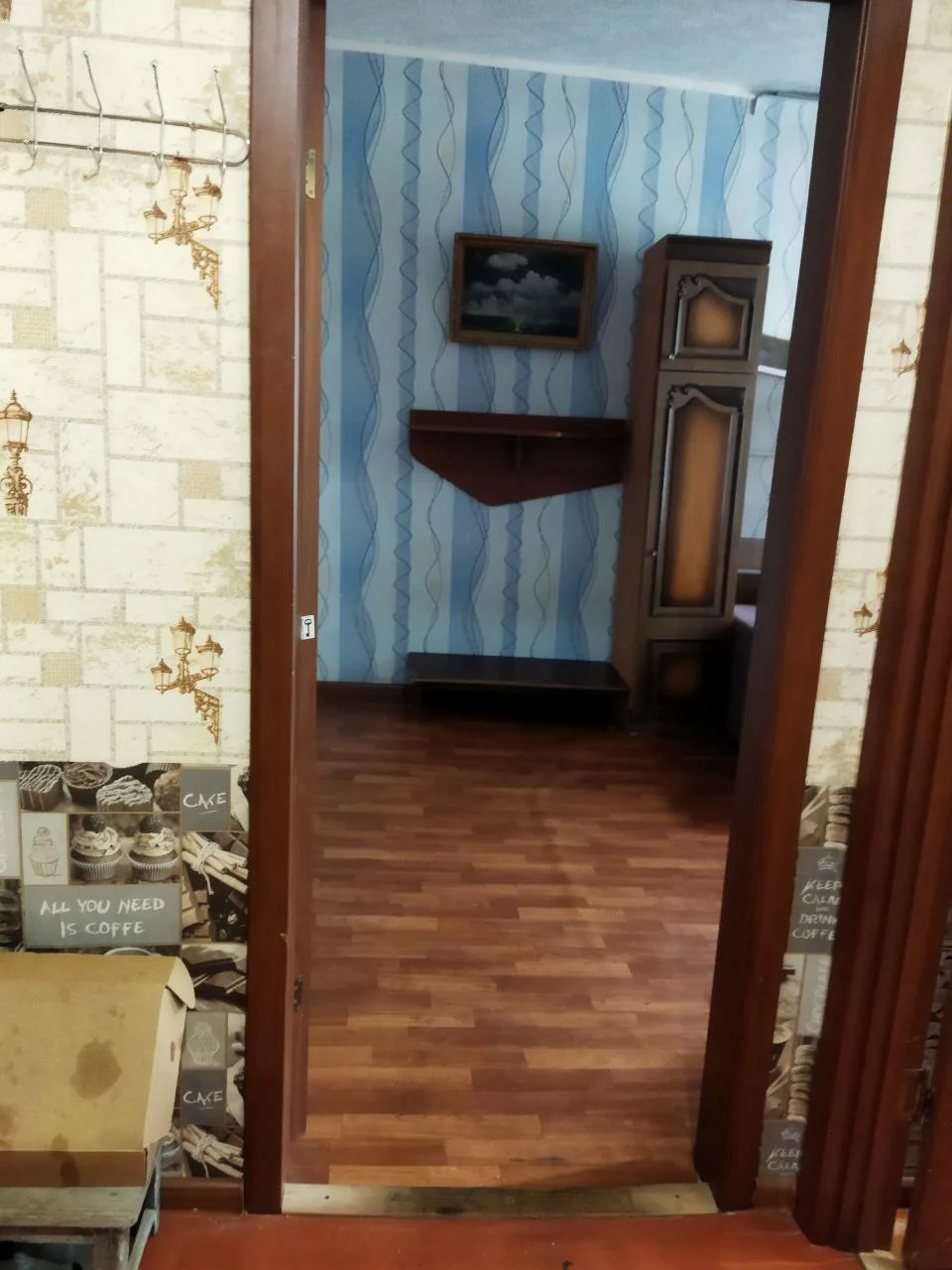 Продам 2-х комнатную в Макеевке площадь ВЛКСМ - миниатюра 2