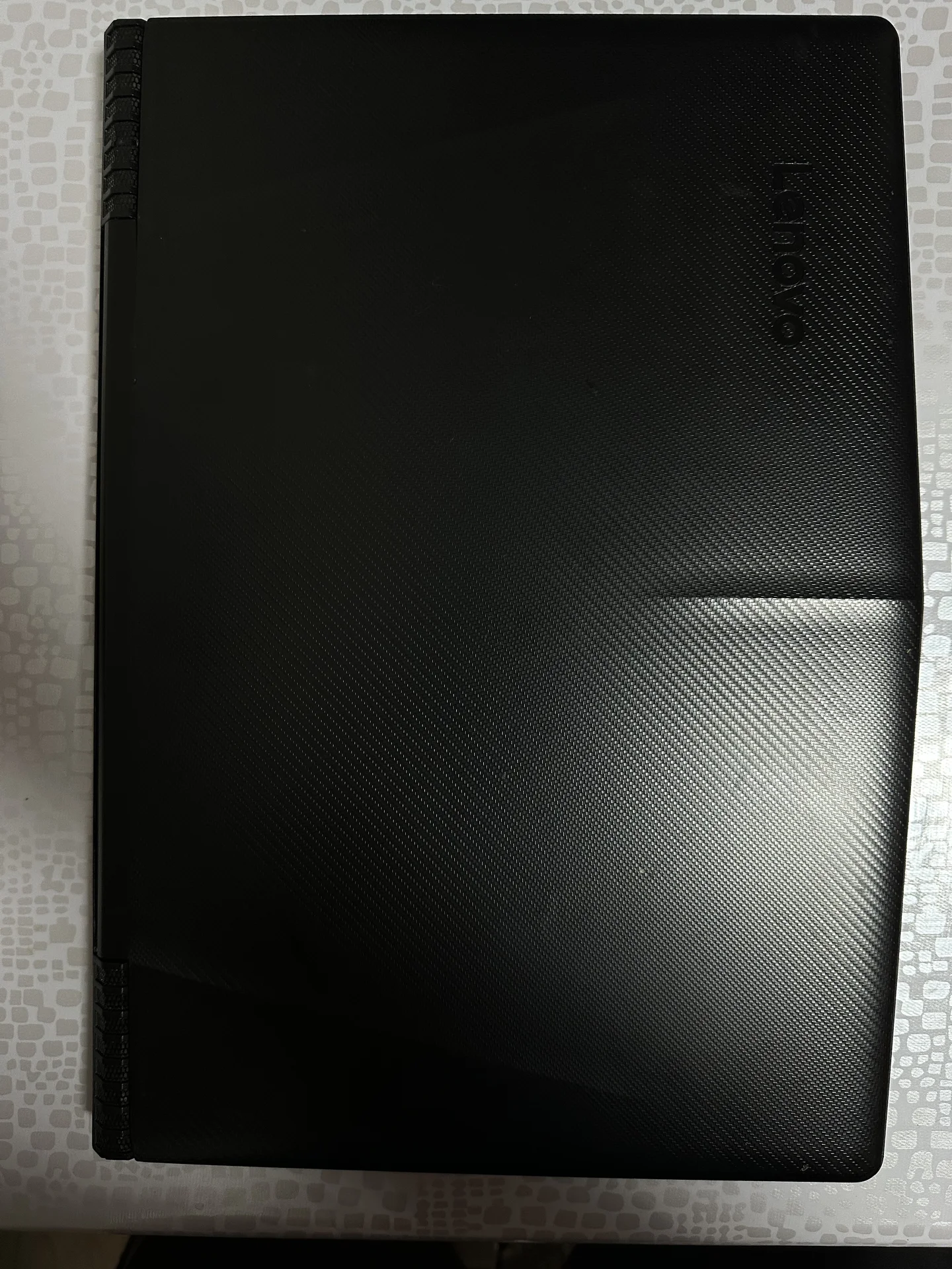 Ноутбук Lenovo Y520-15ikbn игровой - миниатюра 2