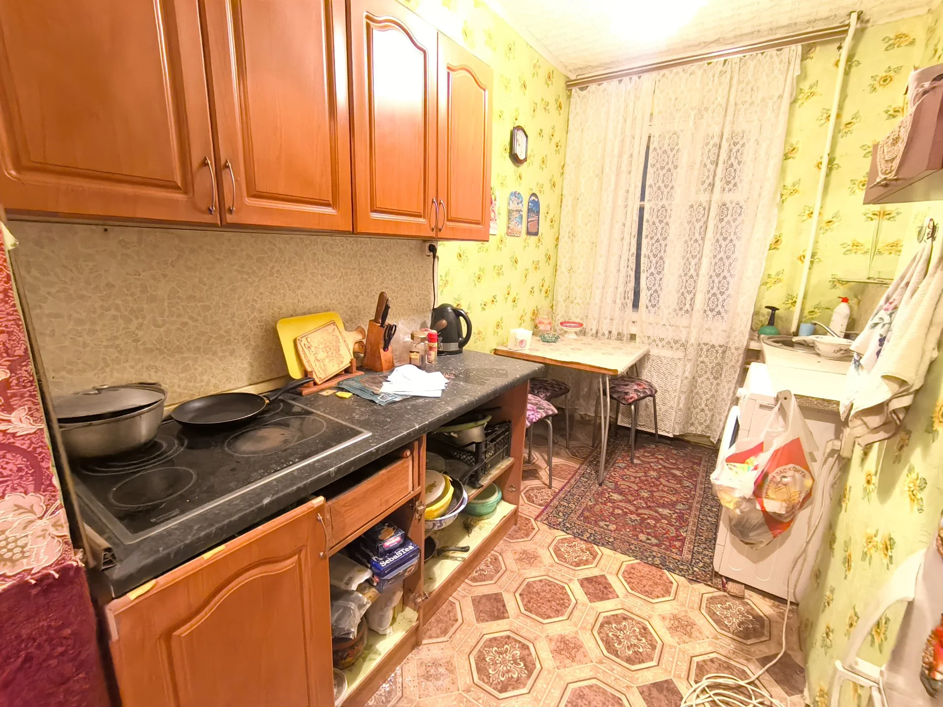 Продажа доли в 3 к квартире - миниатюра 2