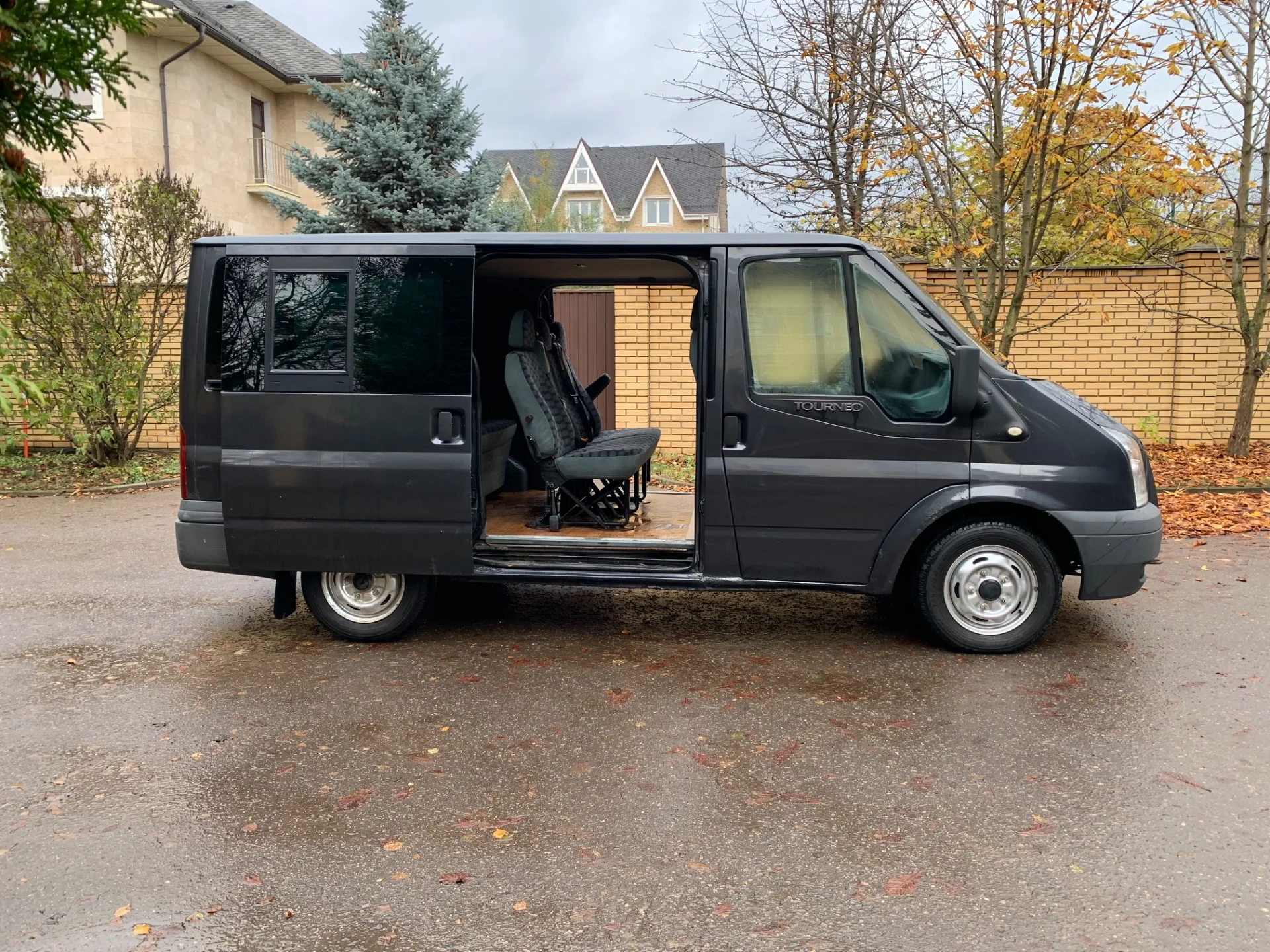 Ford Tourneo 2007 - миниатюра 2