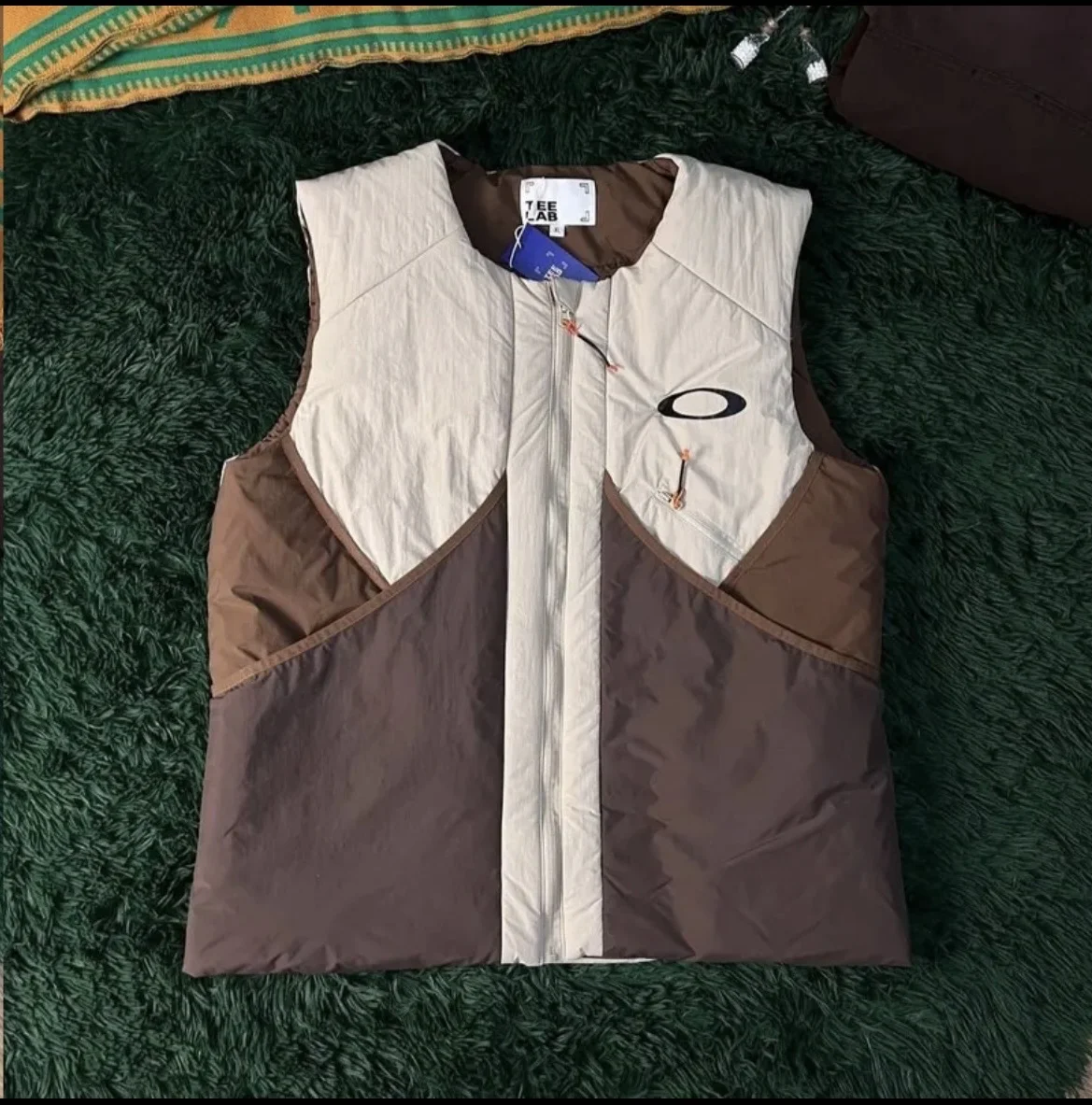 Жилетка Oakley - миниатюра 2