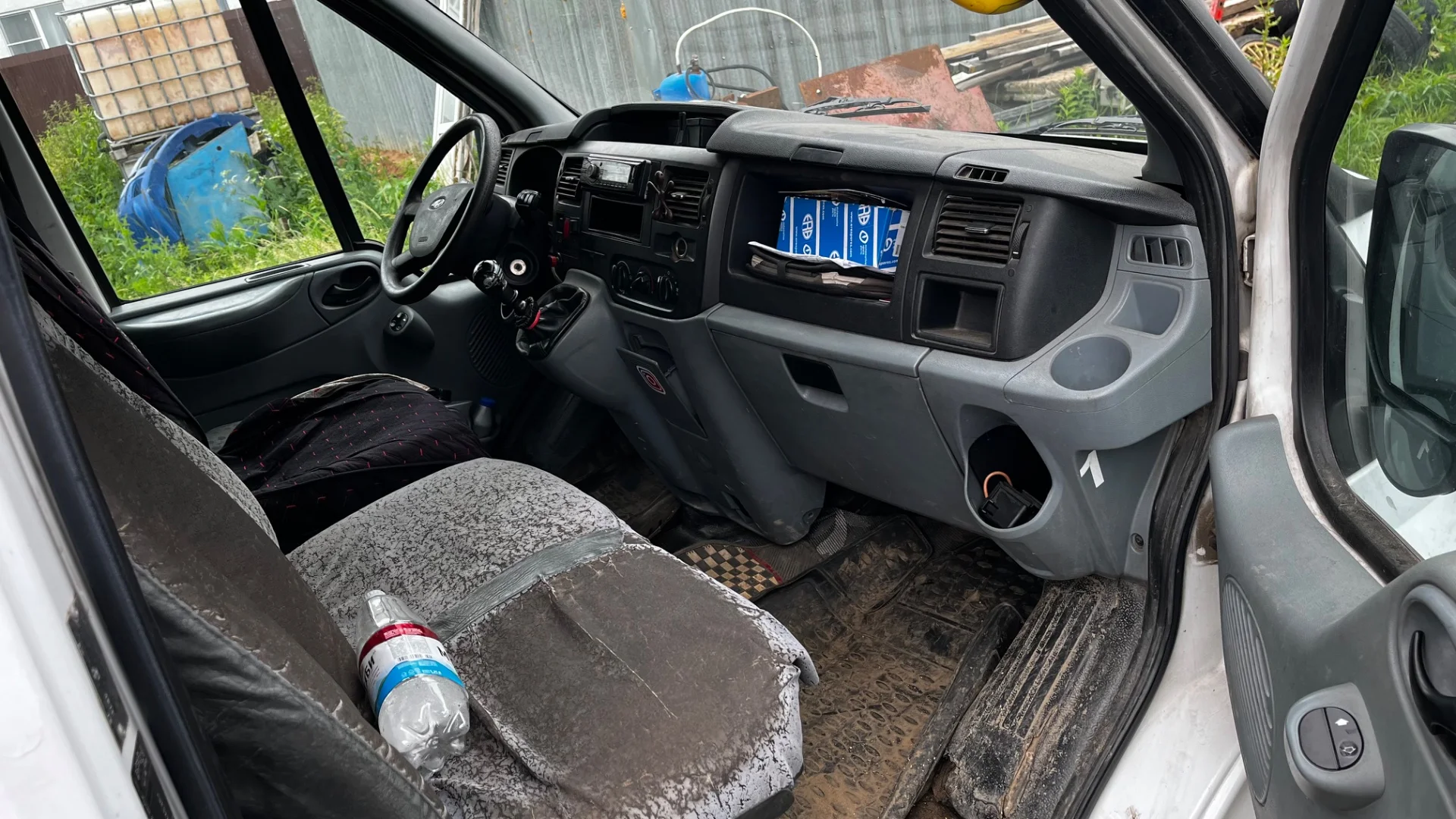 Ford transit грузовой цельнометаллический - миниатюра 12