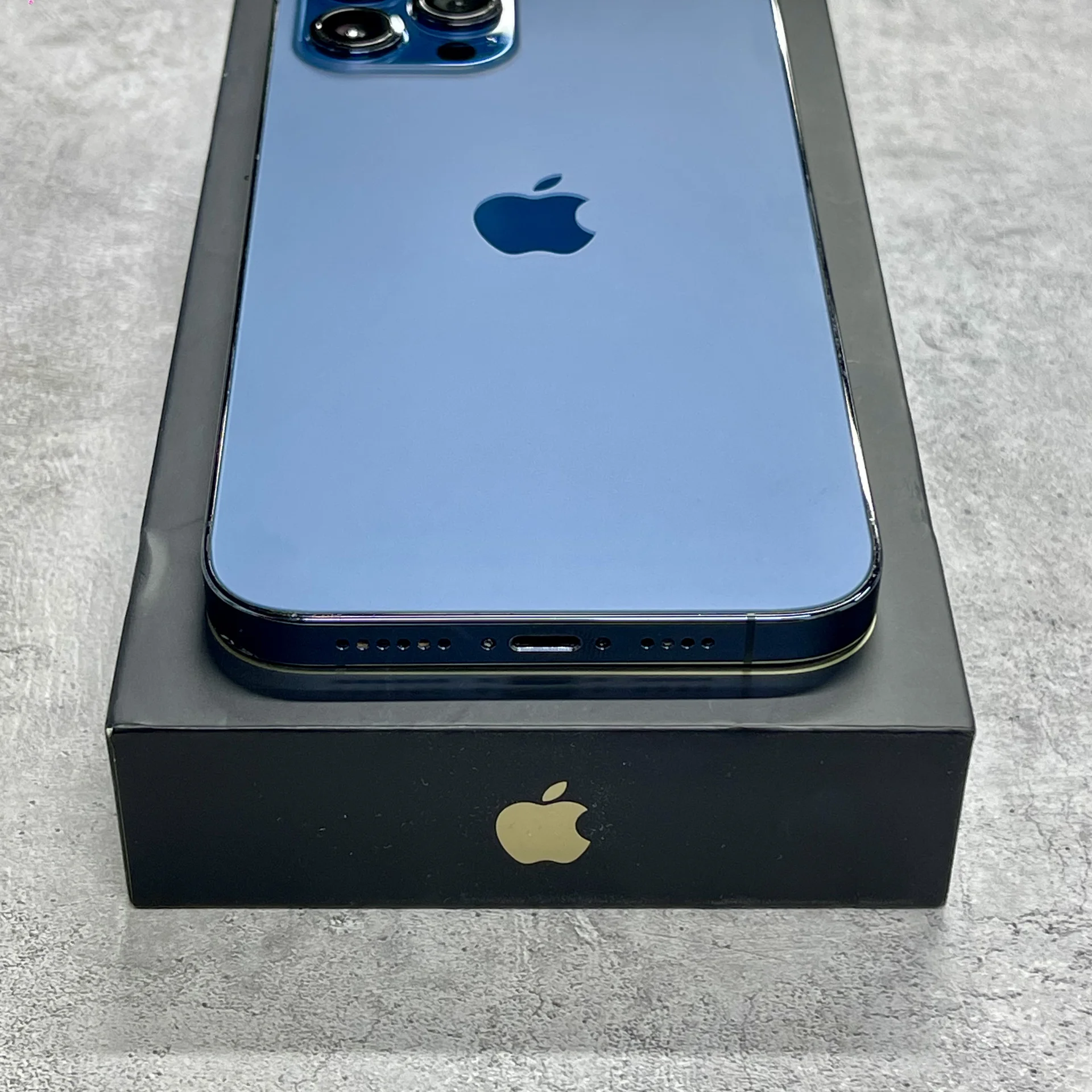 iPhone 12 Pro Max, 256gb, SIM + eSIM - миниатюра 3