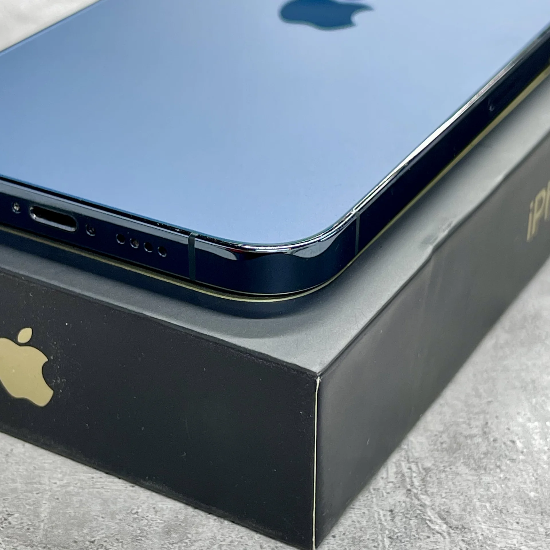 iPhone 12 Pro Max, 256gb, SIM + eSIM - миниатюра 4
