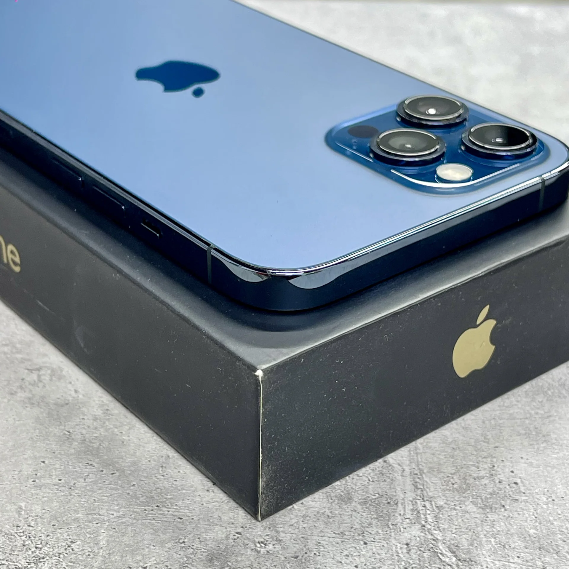 iPhone 12 Pro Max, 256gb, SIM + eSIM - миниатюра 7