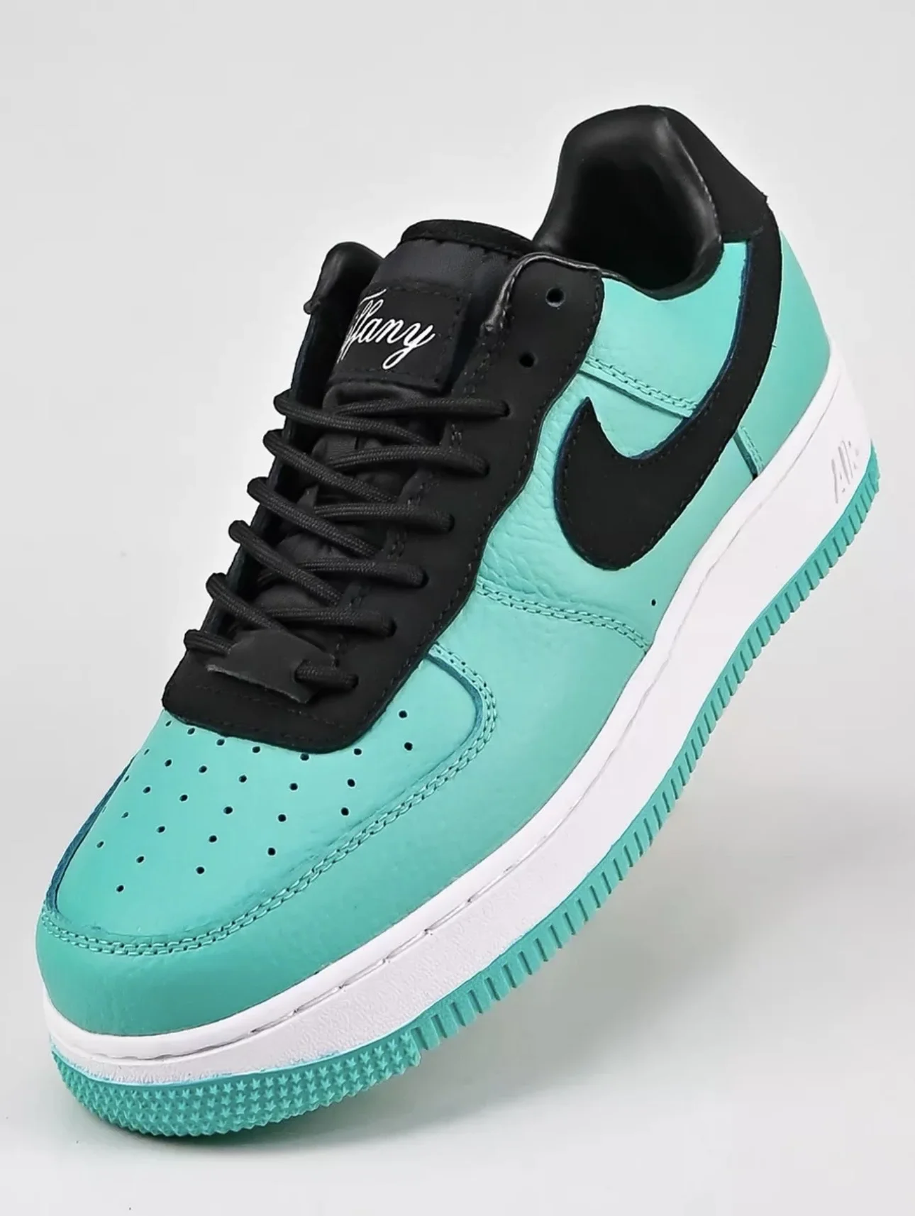 Nike Air Force 1 Low Tiffany & Co. «1837» - миниатюра 7