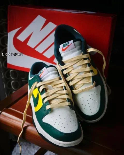 Nike Wmns Dunk Low 'Noble Green' - миниатюра 7