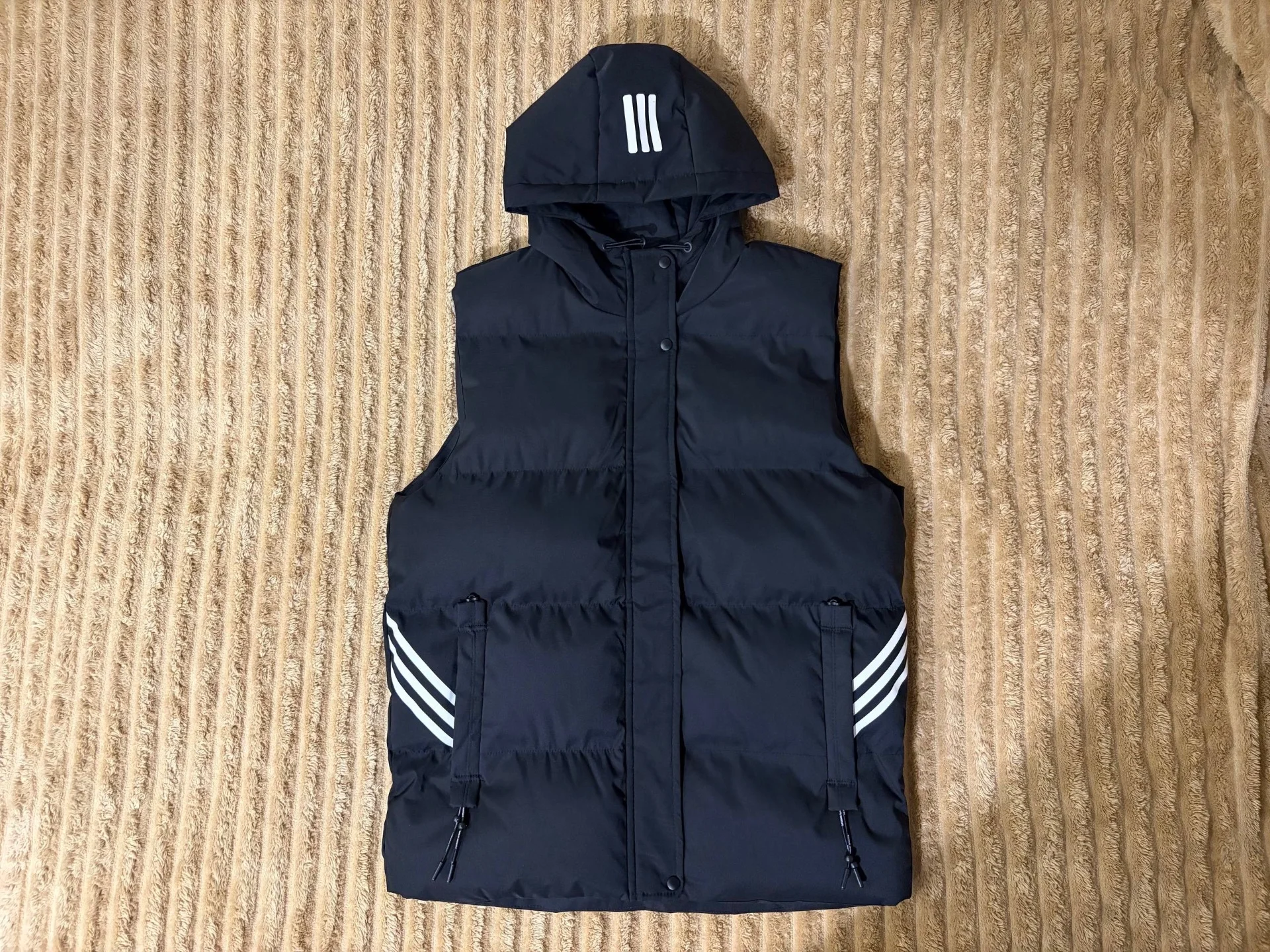 Жилетка adidas - изображение 1