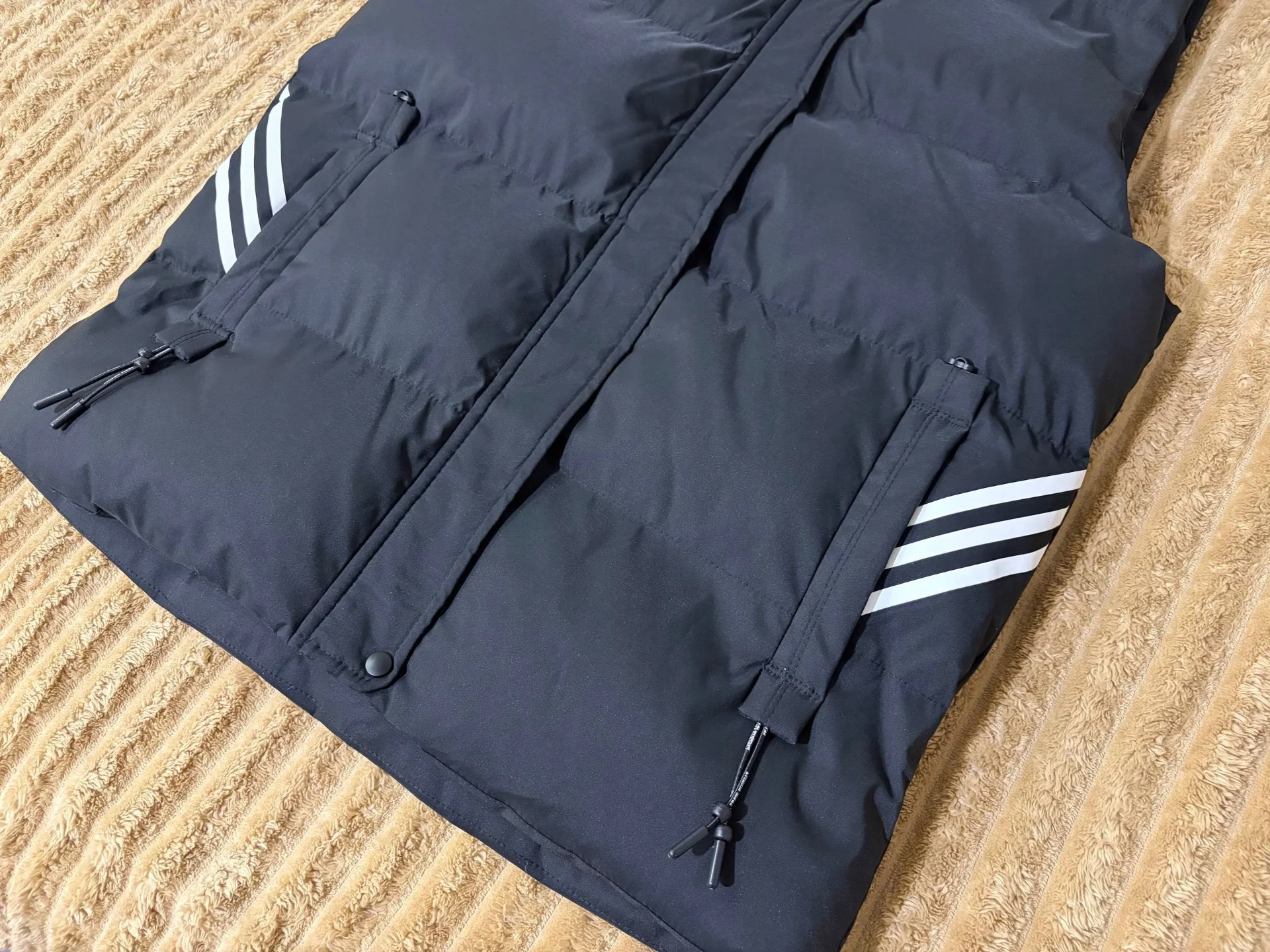 Жилетка adidas - миниатюра 2