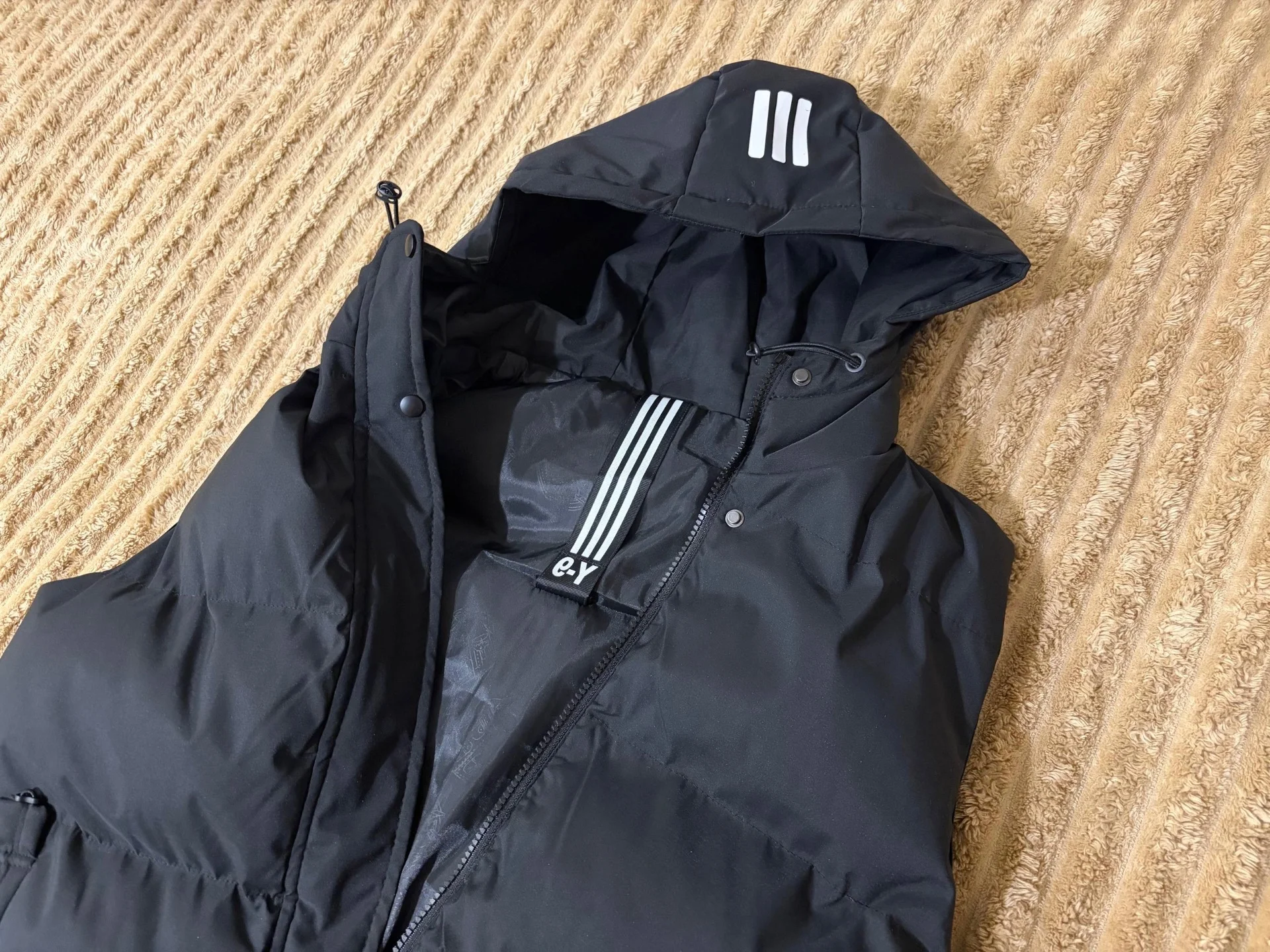 Жилетка adidas - миниатюра 3