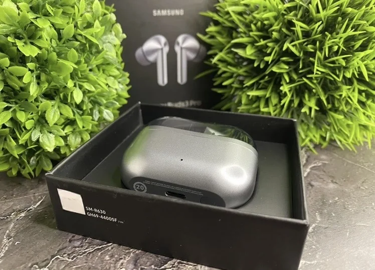 Наушники Samsung Galaxy Buds 3 Pro - миниатюра 3